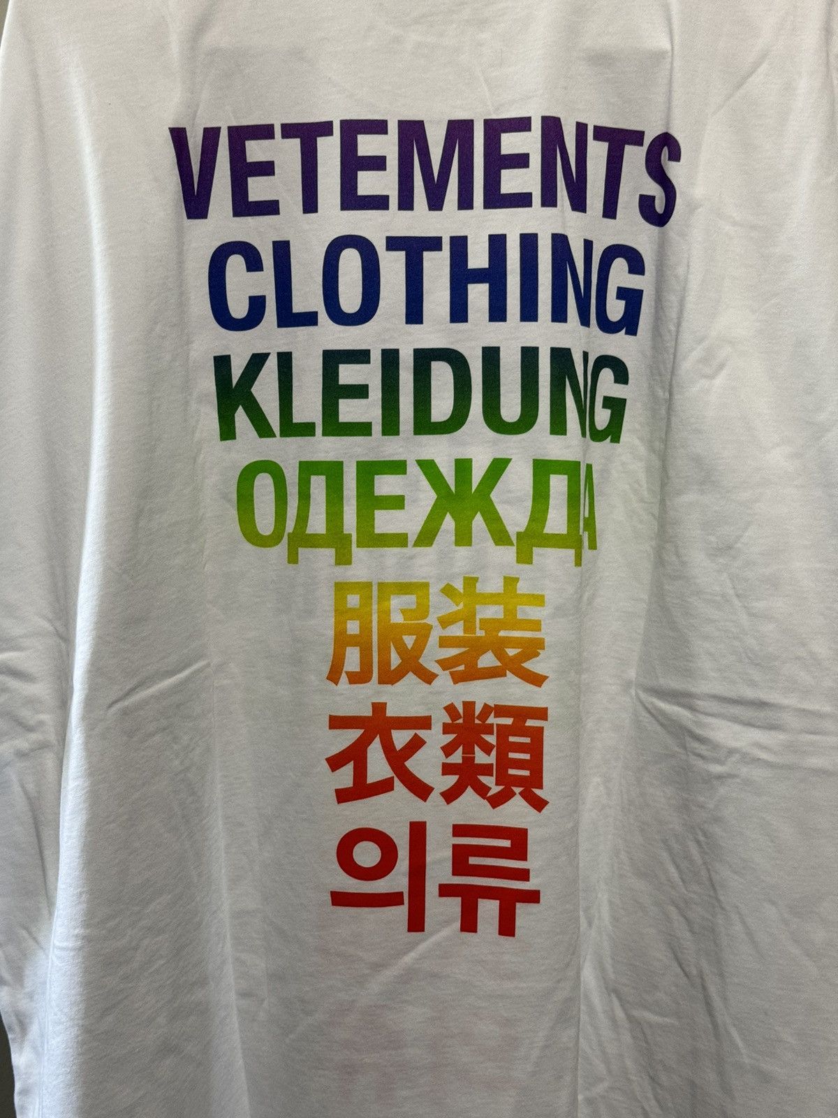 Vetements Vetements White Rainbow Translation Tee Medium Size US M / EU 48-50 / 2 - 15 Thumbnail