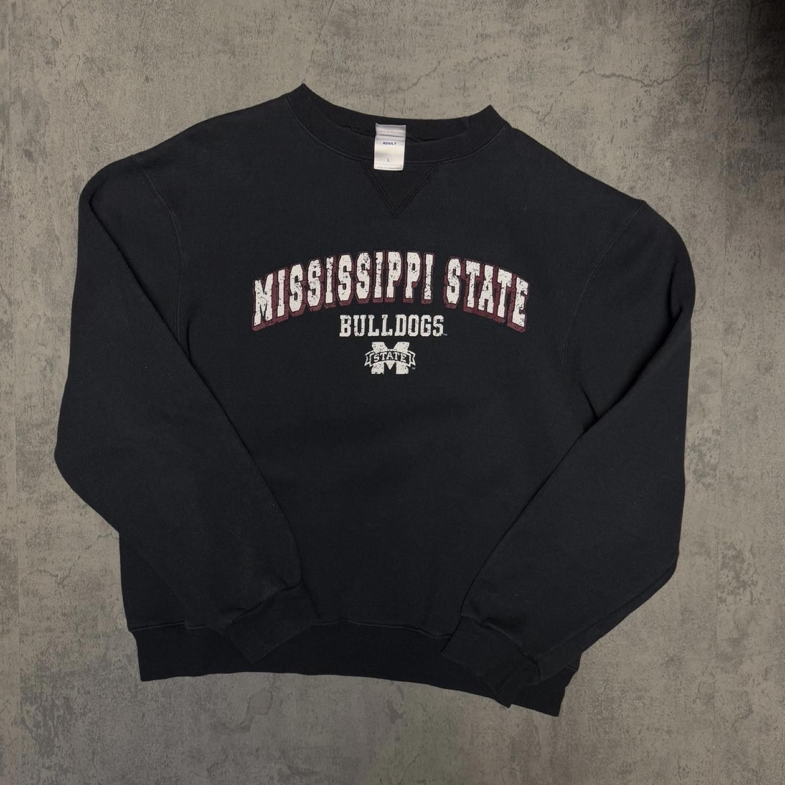Soffe Mississippi State Bull Dogs Crewnecks -- L -- Size US L / EU 52-54 / 3 - 1 Thumbnail