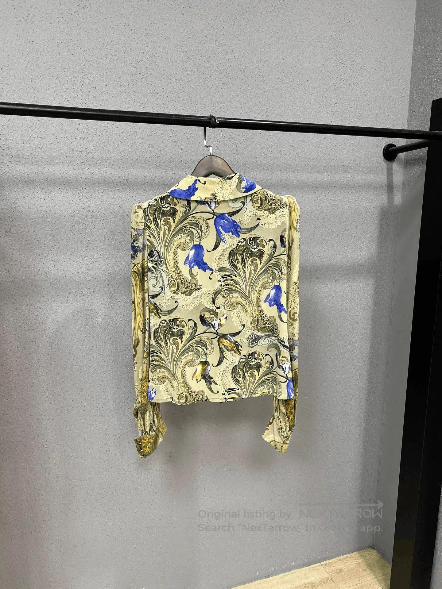 Louis Vuitton LV Shirt. Size US XXS / EU 40 - 2 Thumbnail