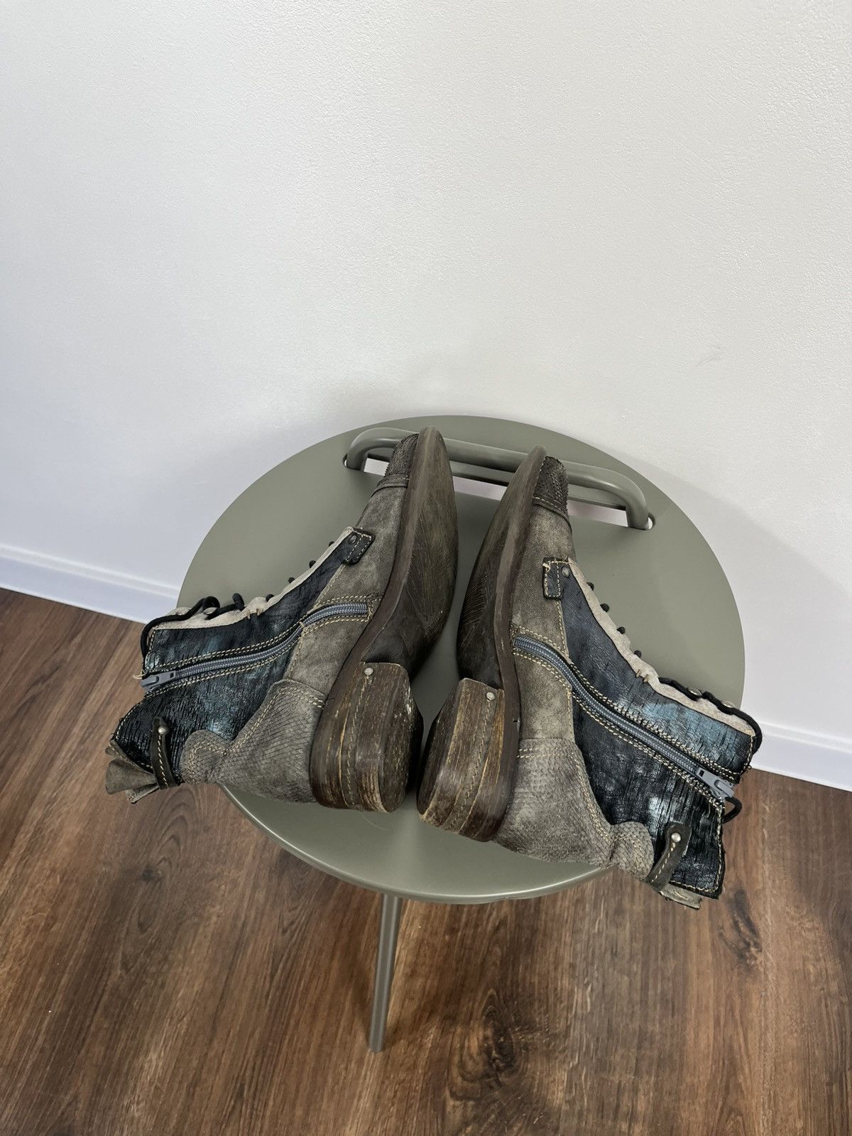 Vintage Avant-Garde Distressed Italian Mixed-Leather Combat Boots 40 Size US 9 / IT 39 - 6 Thumbnail