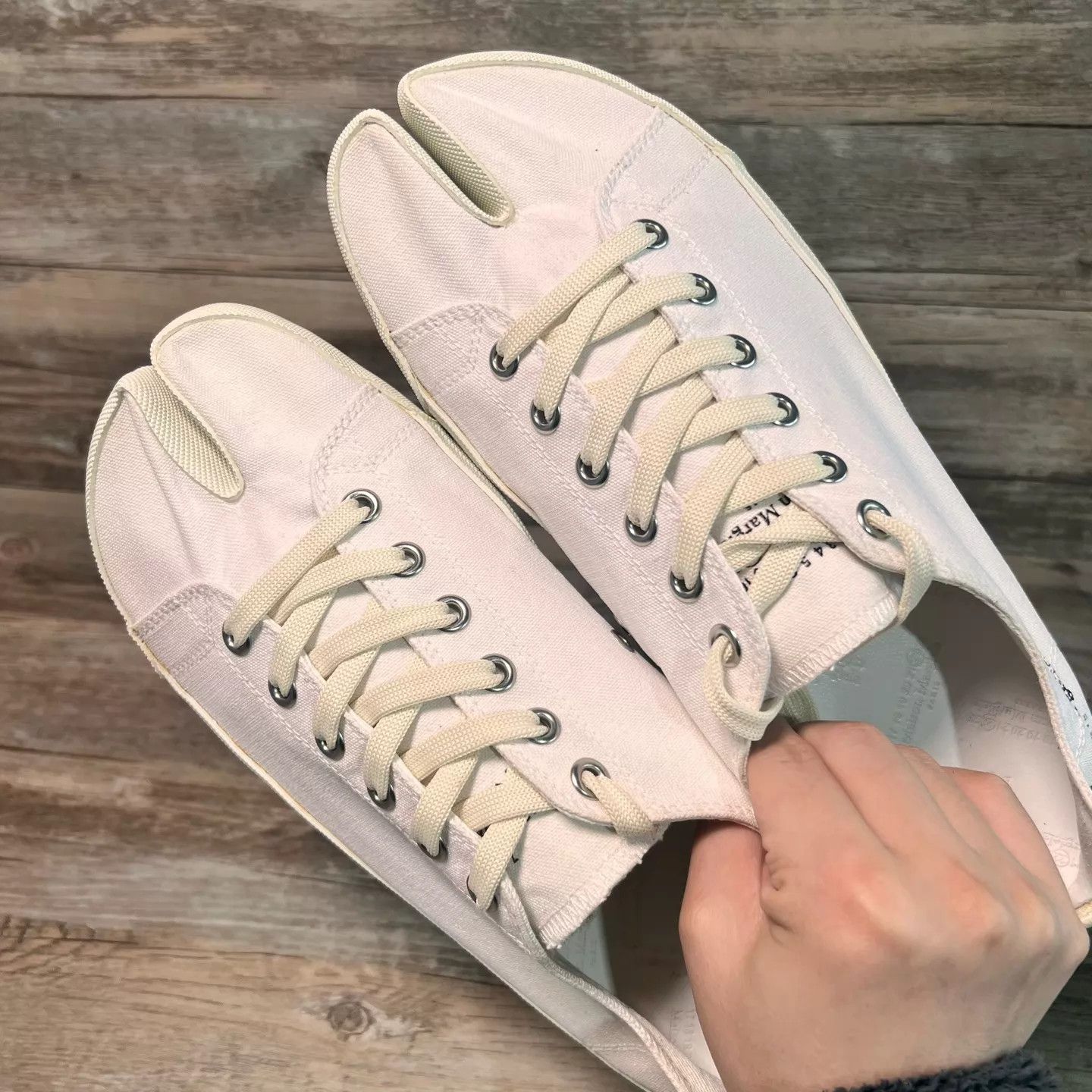 Maison Margiela Maison Margiela Tabi White 46 EU 99 New Size US 13 / EU 46 - 5 Thumbnail