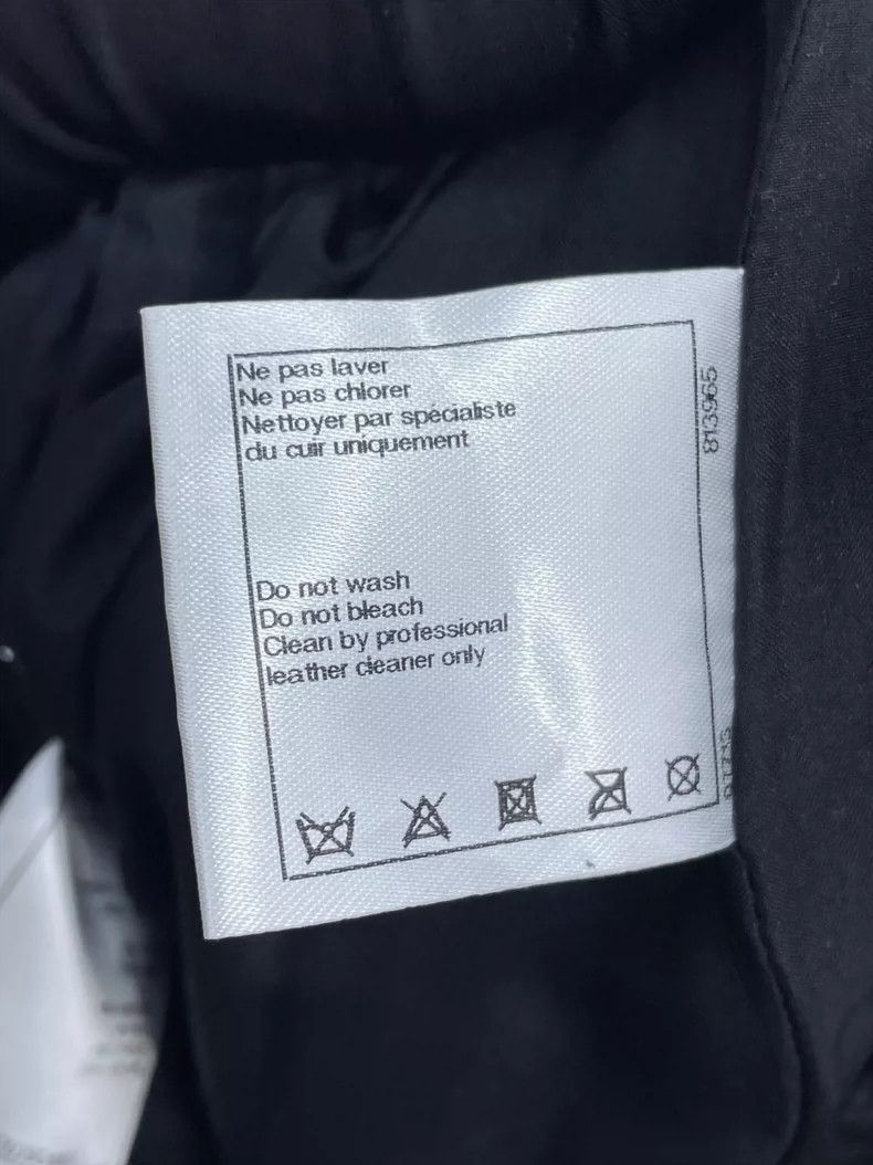 Chanel Chanel Black calfskin stitching skirt 2504-Nextarrow Size 26" / US 2 / IT 38 - 8 Thumbnail