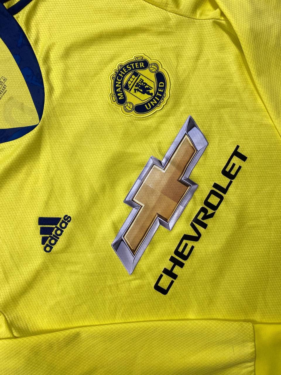 Adidas MANCHESTER UNITED: AEROREADY Goalkeeper XL Size US XL / EU 56 / 4 - 2 Thumbnail