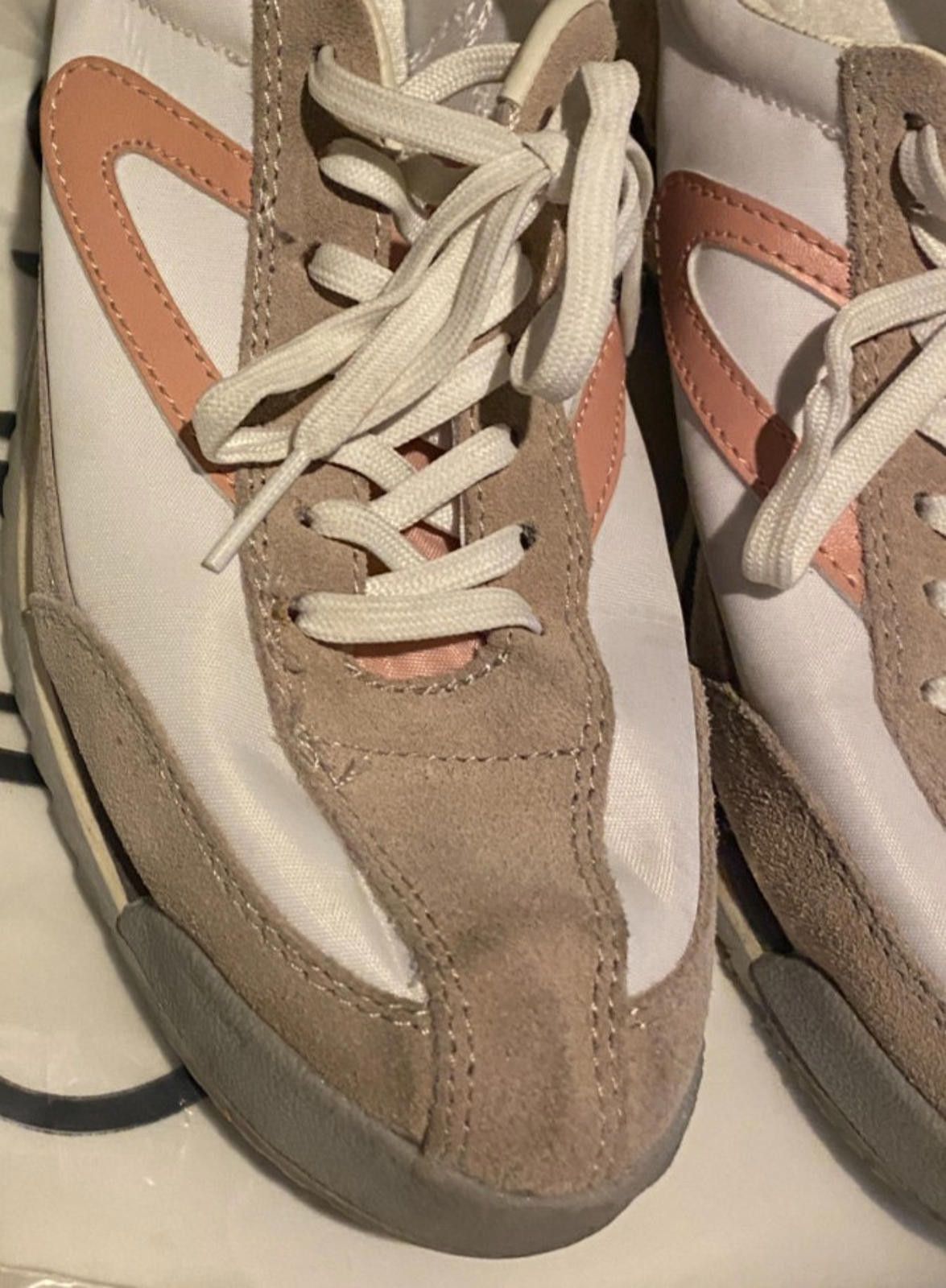 Tretorn TRETORN Women's Rawlins Retro Sneaker Shoes ~Sz 8.5M (#S606) Size US 8.5 / IT 38.5 - 8 Thumbnail