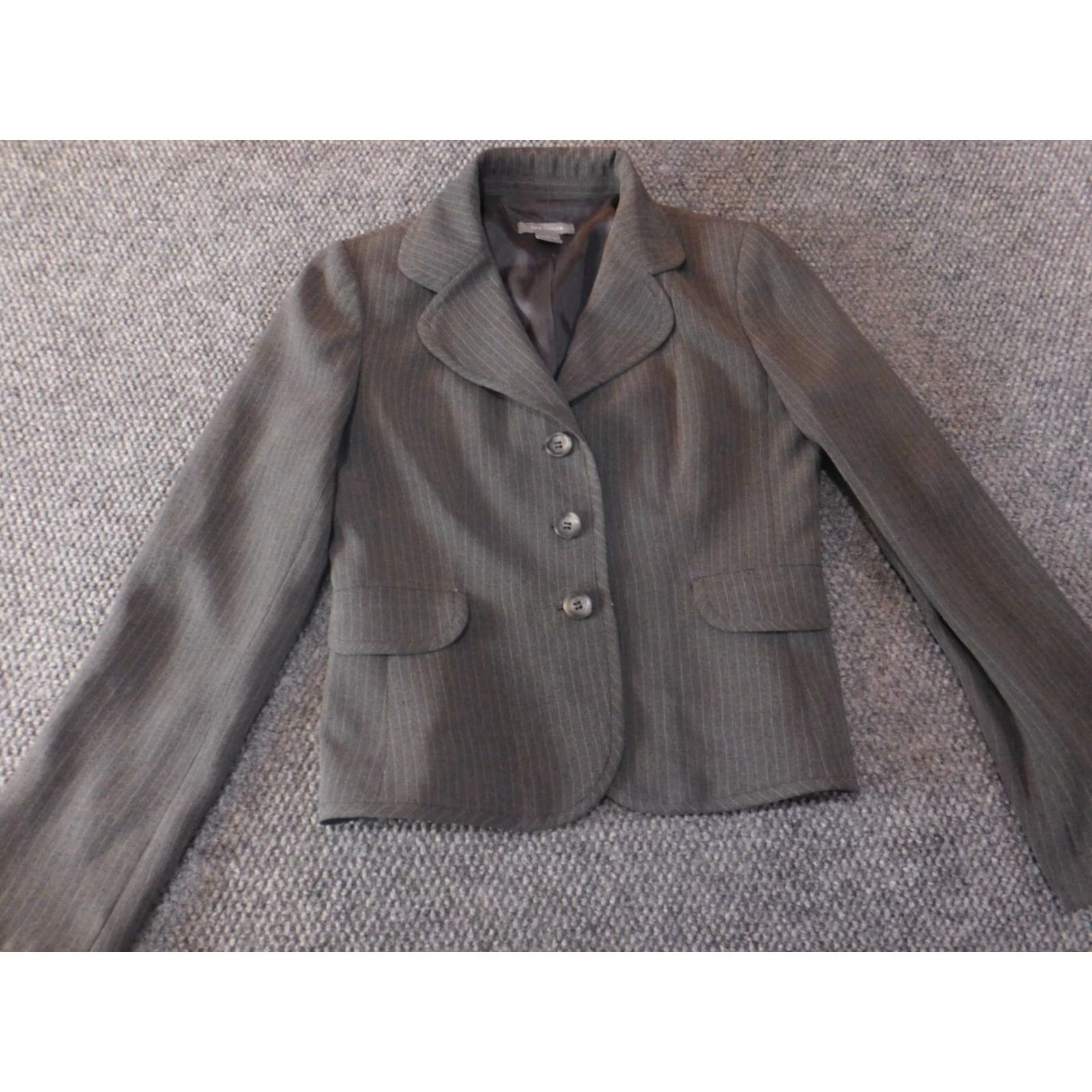 Ann Taylor Ann Taylor Loft Blazer Shirt Women Size 2 Gray Striped Three-Button Knit Stretch Casual Fall Spring Jacket Coat Mid-Length Women’s Mens? Size XS / US 0-2 / IT 36-38 - 2 Thumbnail
