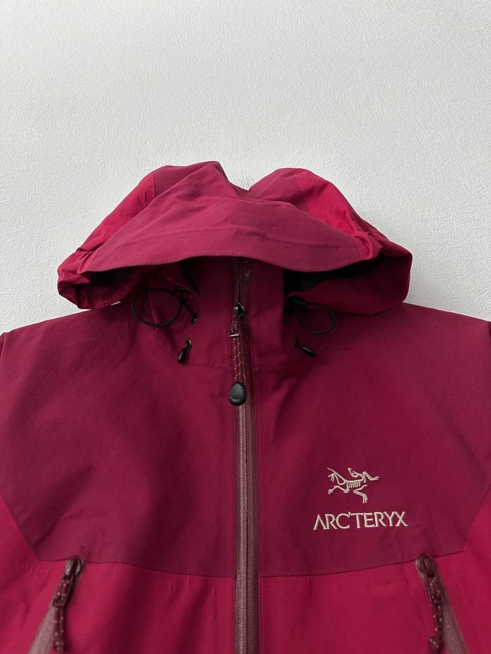 Arc'teryx Arc’teryx Gore-Tex Pro Beta AR Women’s Hooded Jacket Pink Size L / US 10 / IT 46 - 8 Thumbnail
