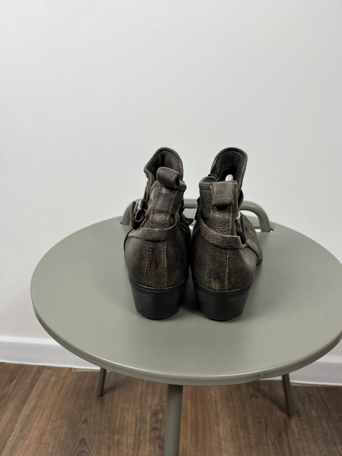 Other Avant-Garde Distressed Leather Ankle Boots Zip Buckle 38 Size US 7.5 / IT 37.5 - 6 Thumbnail