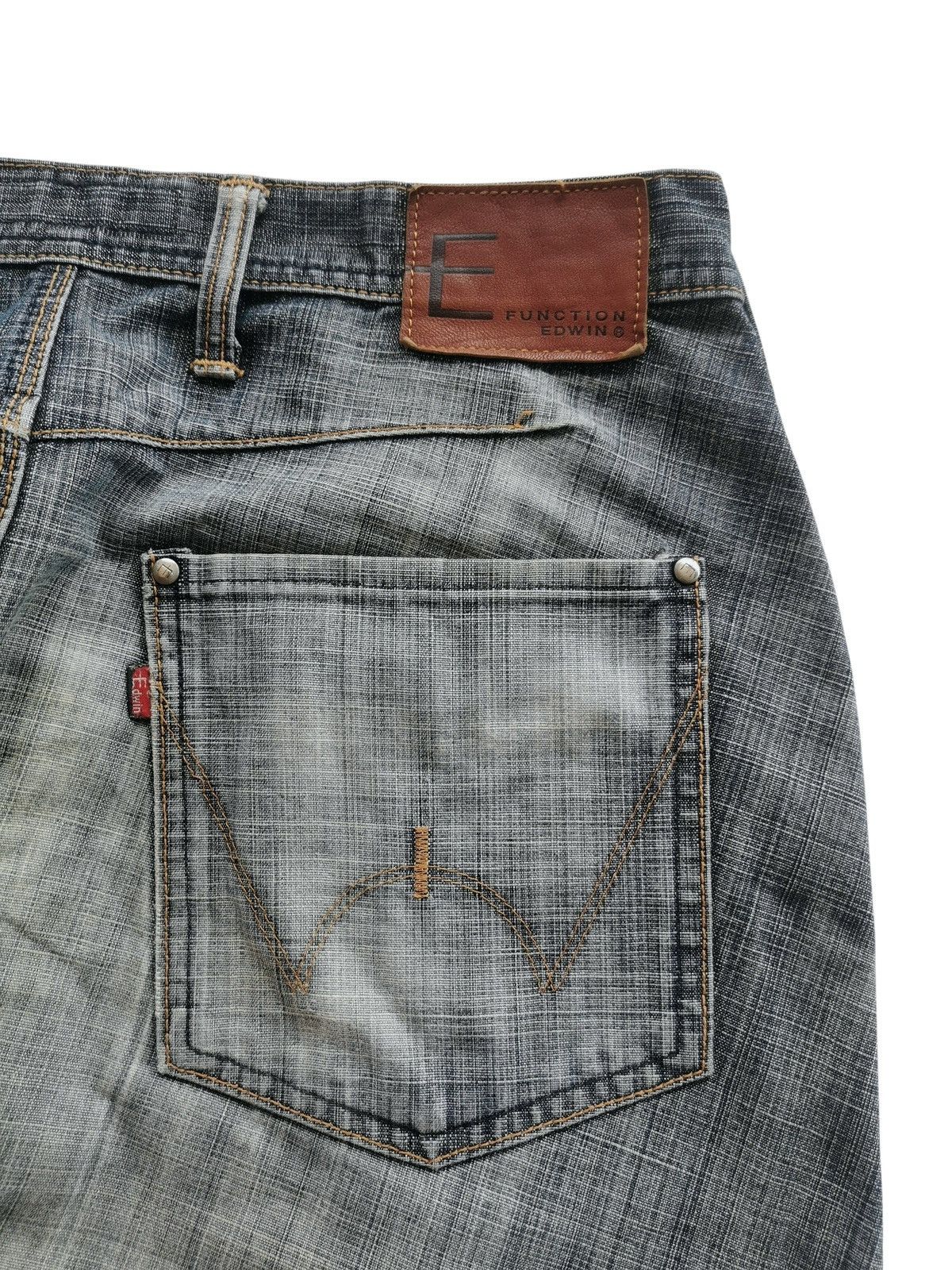 Edwin Vintage Edwin Distressed Style Tribal Size US 32 / EU 48 - 7 Thumbnail