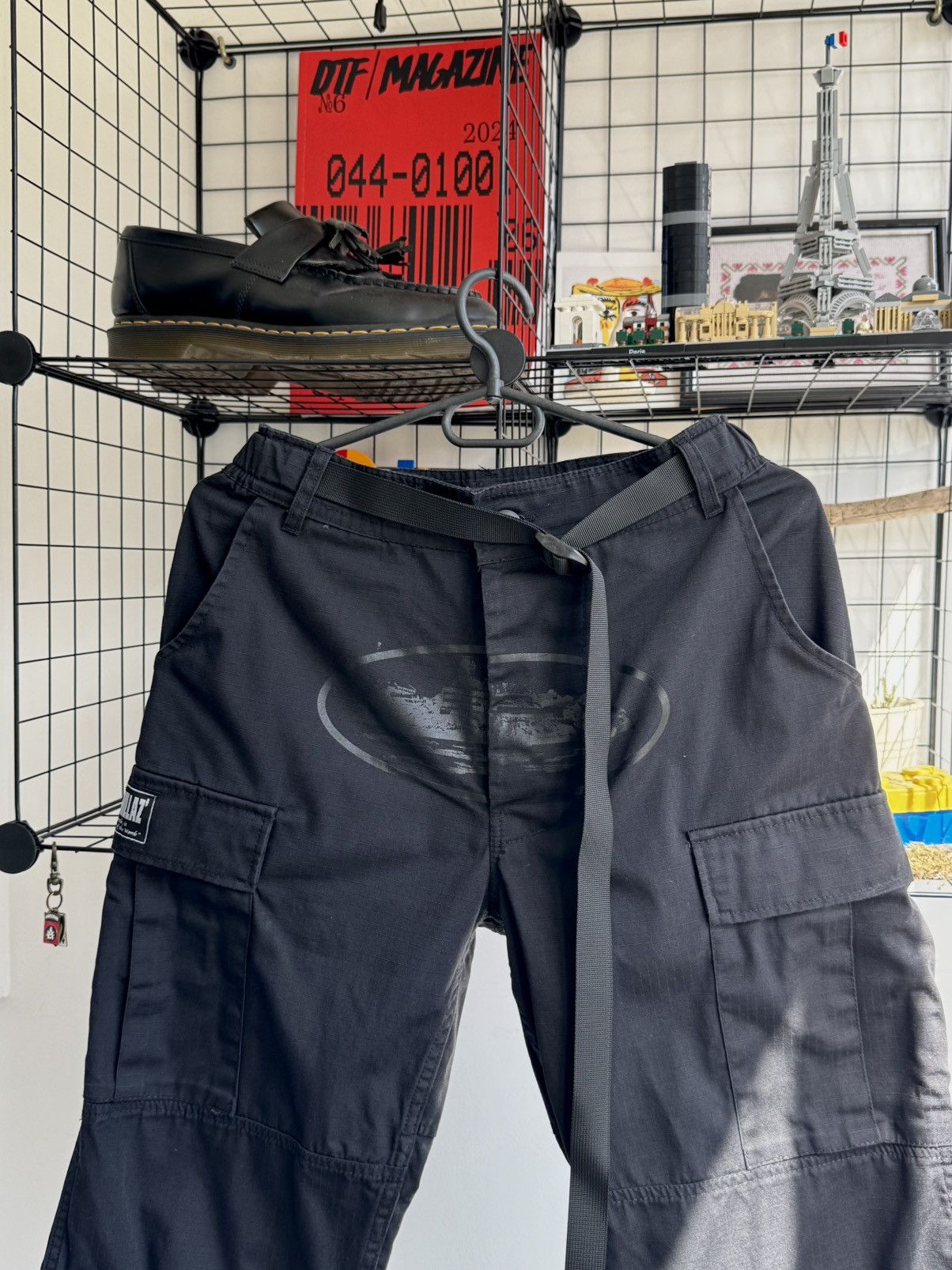 Corteiz Corteiz Cargo Big Logo Black Pants Size US 30 / EU 46 - 1 Thumbnail