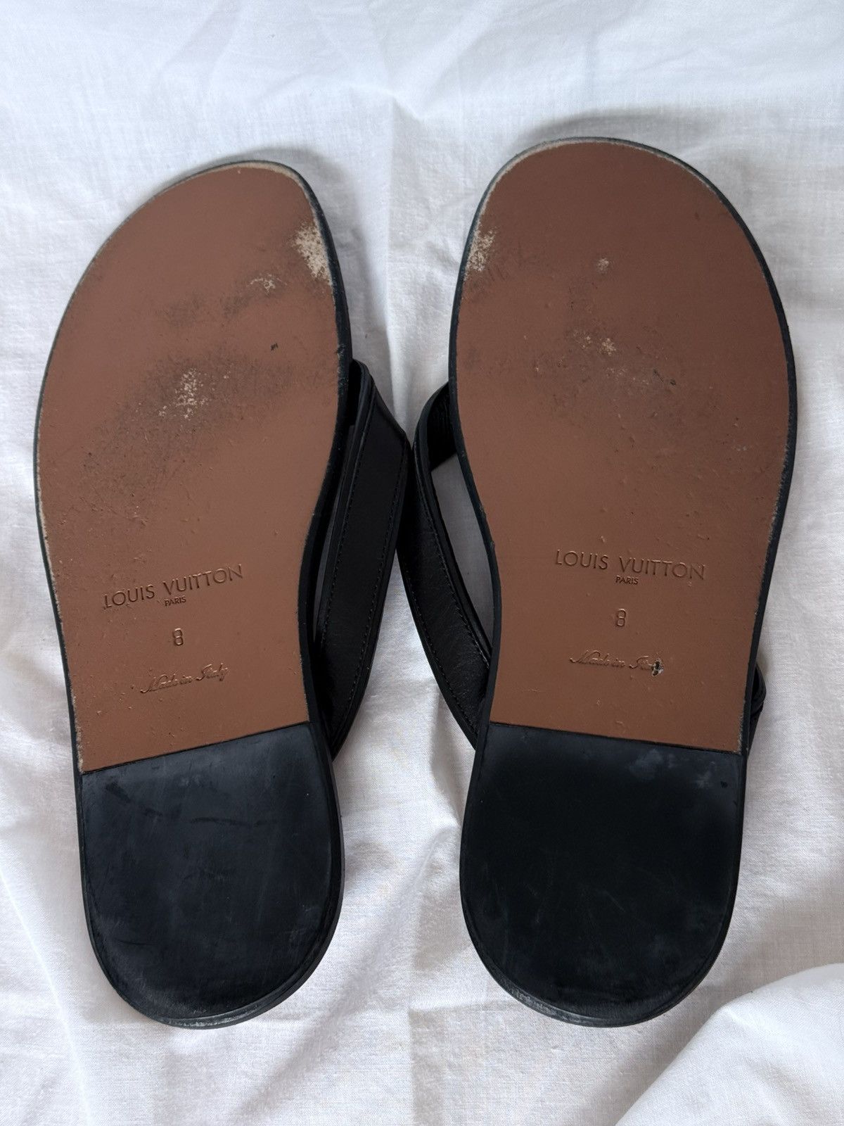 Designer × Louis Vuitton Louis Vuitton Black Leather Silver Buckle LV Flip Flops Size US 8 / EU 41 - 6 Thumbnail