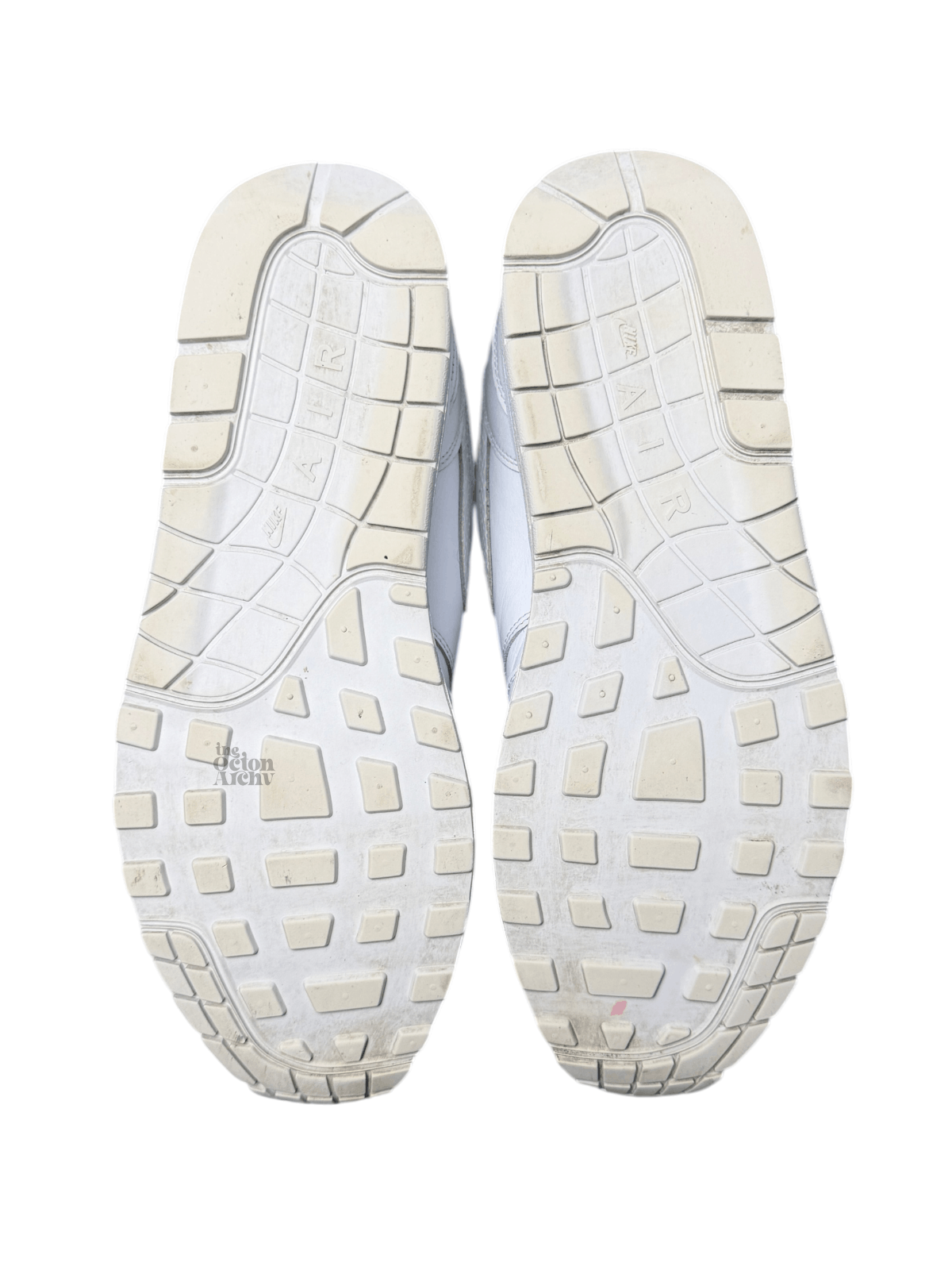 Nike × Supreme Supreme x 2025 Nike Air Max 1 87 SP HF8813-100 Triple White Size US 11.5 / EU 44-45 - 7 Thumbnail