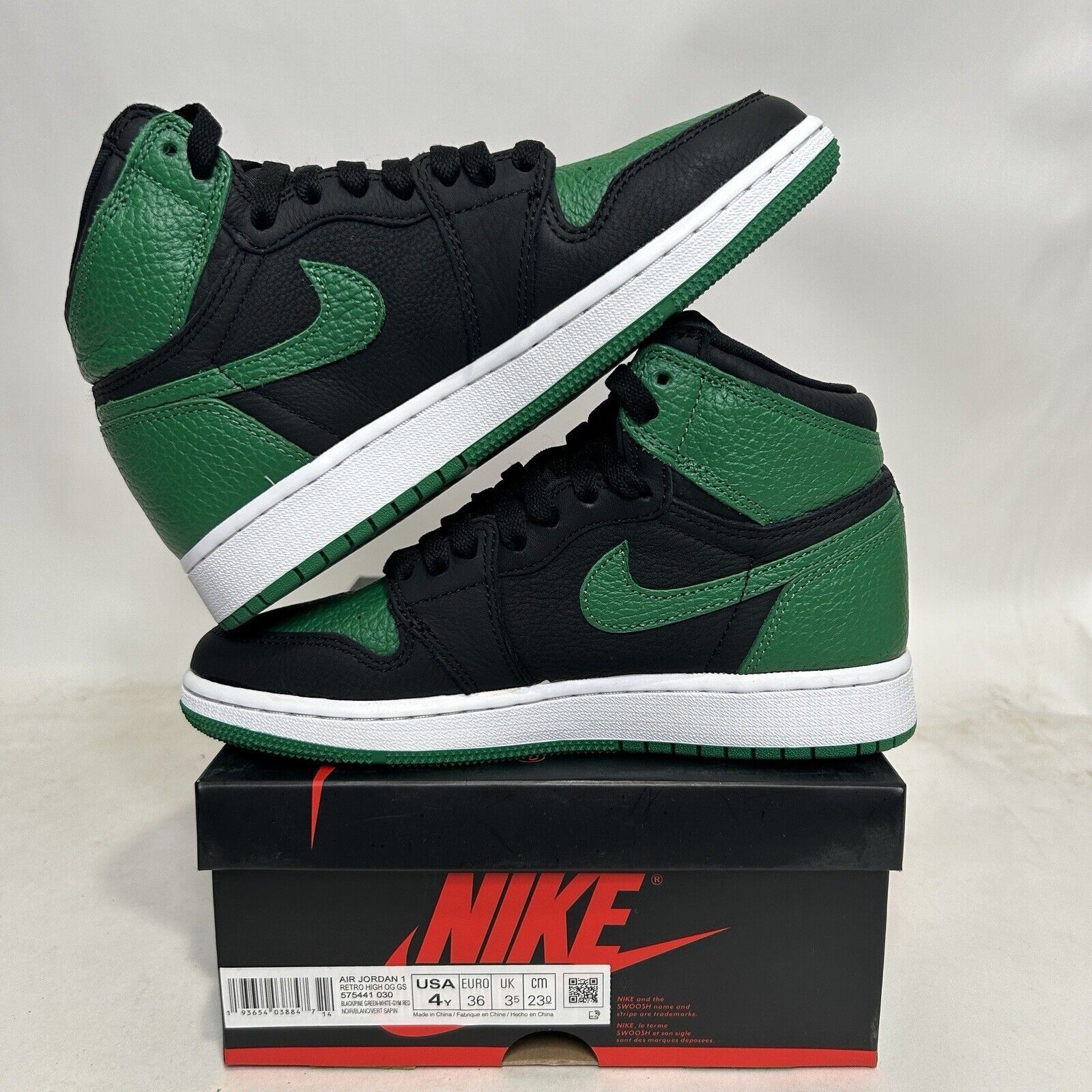 Nike Nike Shoes Air Jordan 1 Retro High GS “Pine Green 2.0” 2024 Size US 5.5 / IT 35.5 - 3 Thumbnail