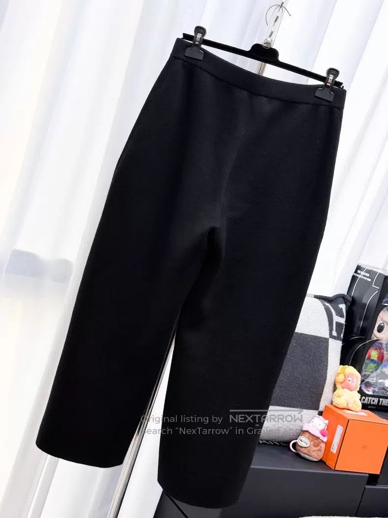 Chanel Chanel Rhinestone buckle cashmere silk blended Bermuda cas Size 26" / US 2 / IT 38 - 3 Thumbnail