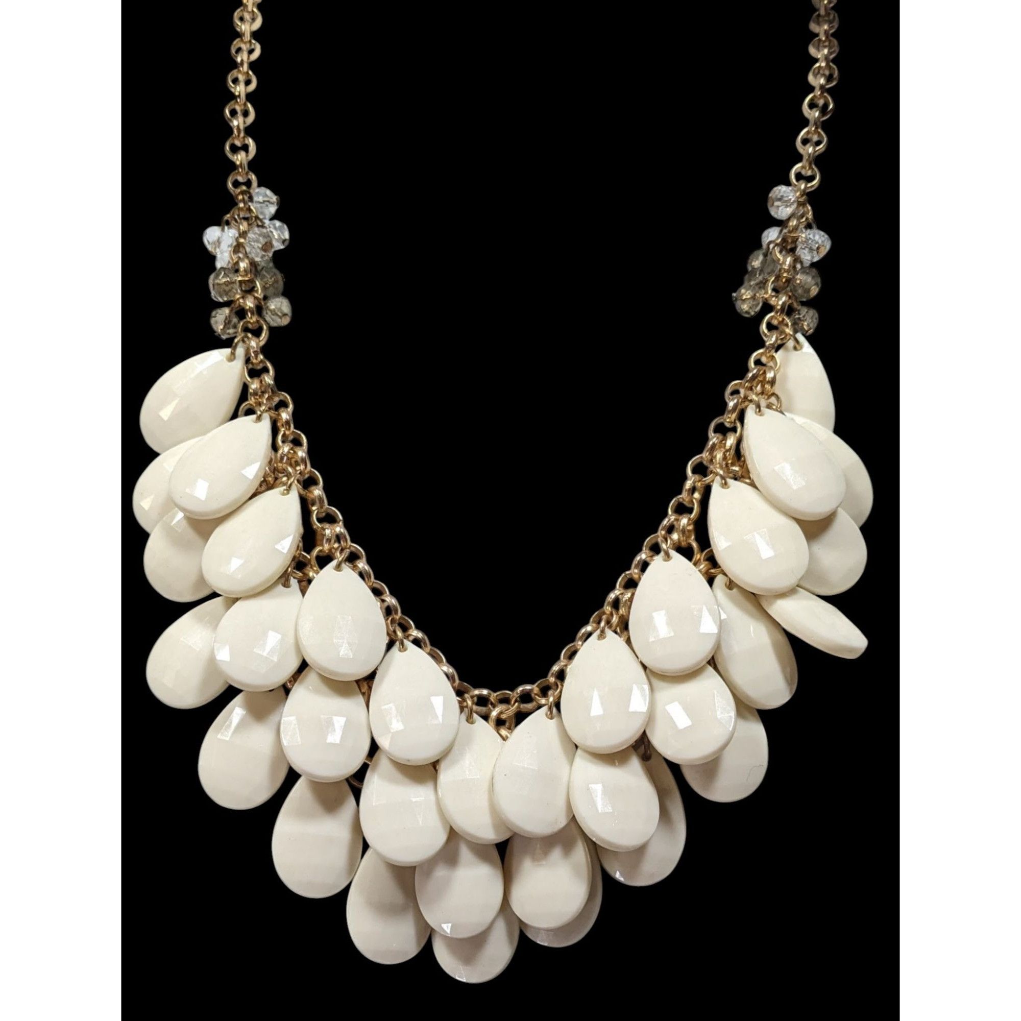 Other White Teardrop Bib Acrylic Beaded Statement Necklace With Gl Size ONE SIZE - 2 Thumbnail