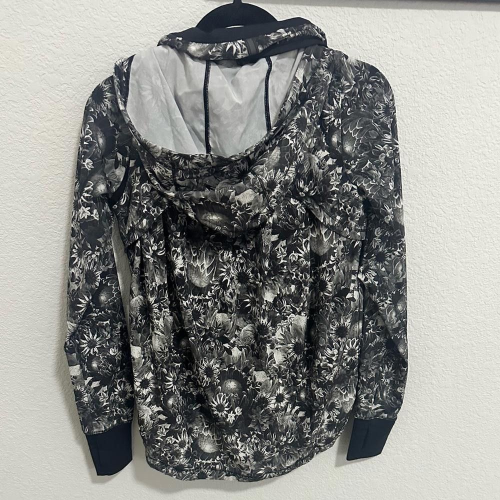 Lululemon Lululemon Bring Back The Track Jacket Flowabunga Black 2 Size XS / US 0-2 / IT 36-38 - 5 Thumbnail