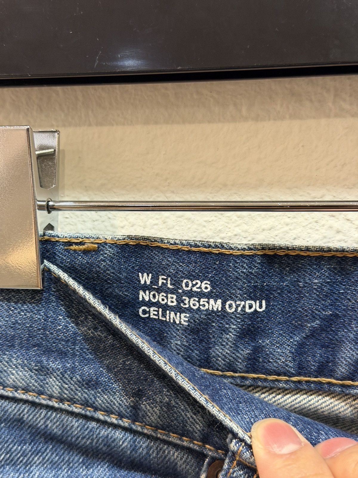Celine SS24 Marcos Union Wash Flare Denim Jeans 27 Size US 33 - 6 Thumbnail