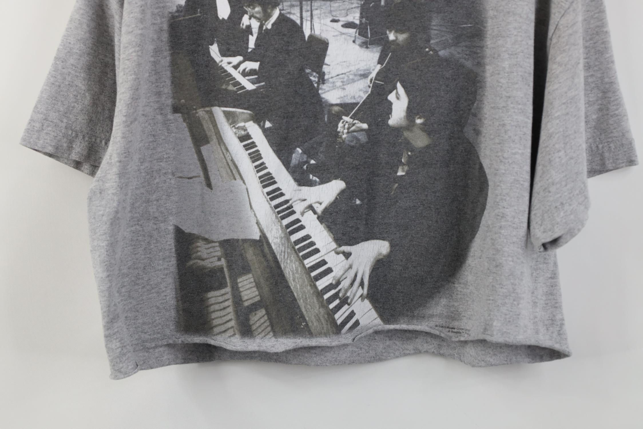 Vintage Vintage Y2K 2002 The Beatles Band T-Shirt Heather Gray Size L / US 10 / IT 46 - 14 Thumbnail