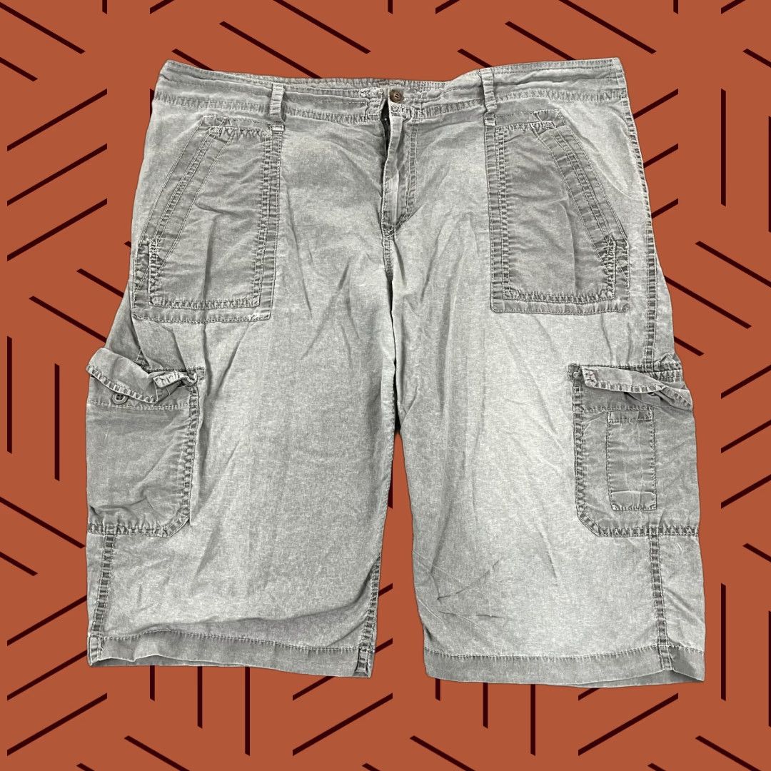 Gramicci VINTAGE Gramicci Shorts Women 14 Bermuda Nylon Gray Patina Dyed 3/4 Length Lightweight Hiking Climb Pockets Size 36" / US 14 / IT 50 - 1 Thumbnail