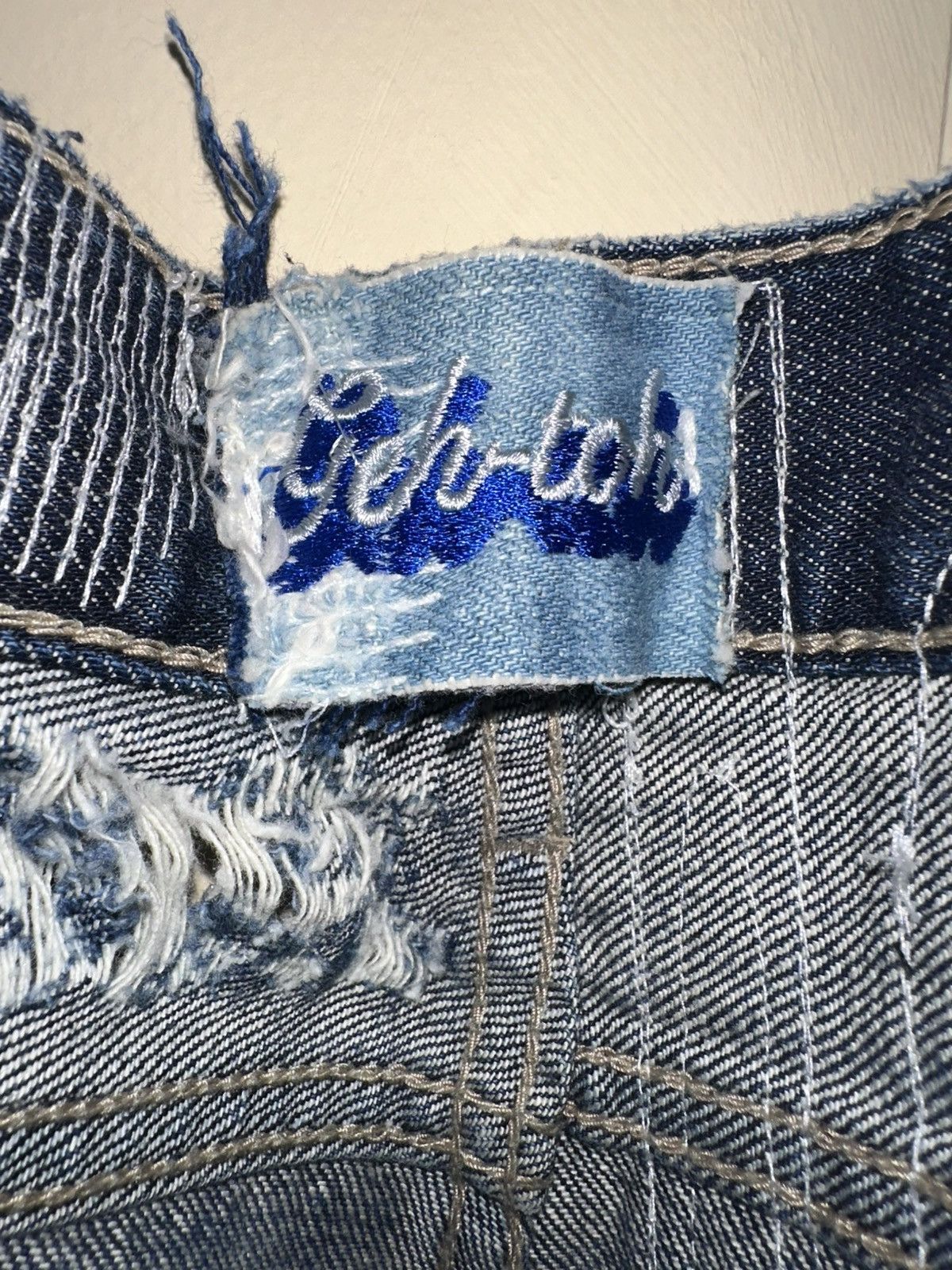 Ghetto Rodeo Ghetto Friends Vintage Volcom Custom Distressed Denim Size US 33 - 3 Thumbnail