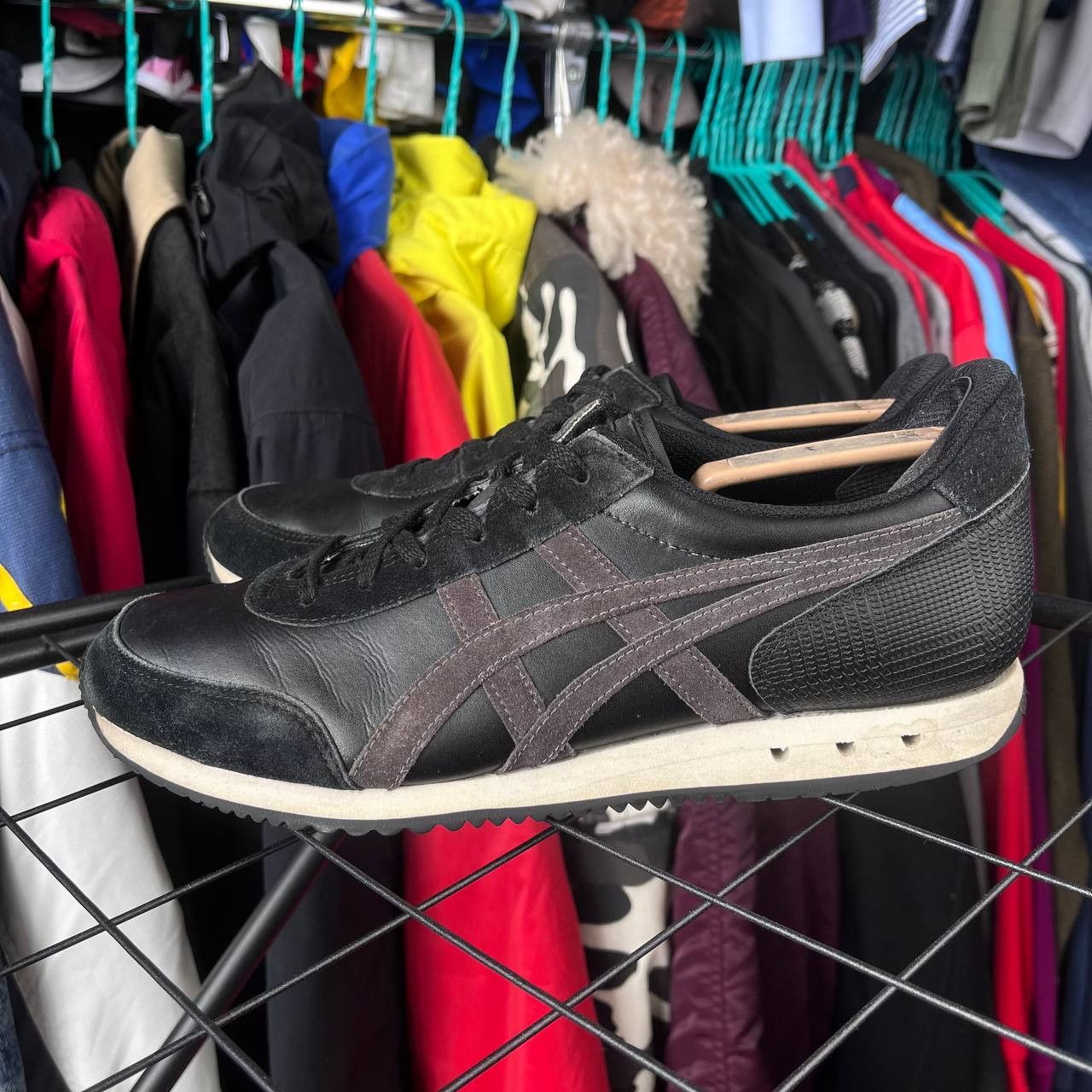 Asics Asics Onitsuka Tiger New York Black Leather/Suede Sneakers Size US 10 / EU 43 - 2 Thumbnail