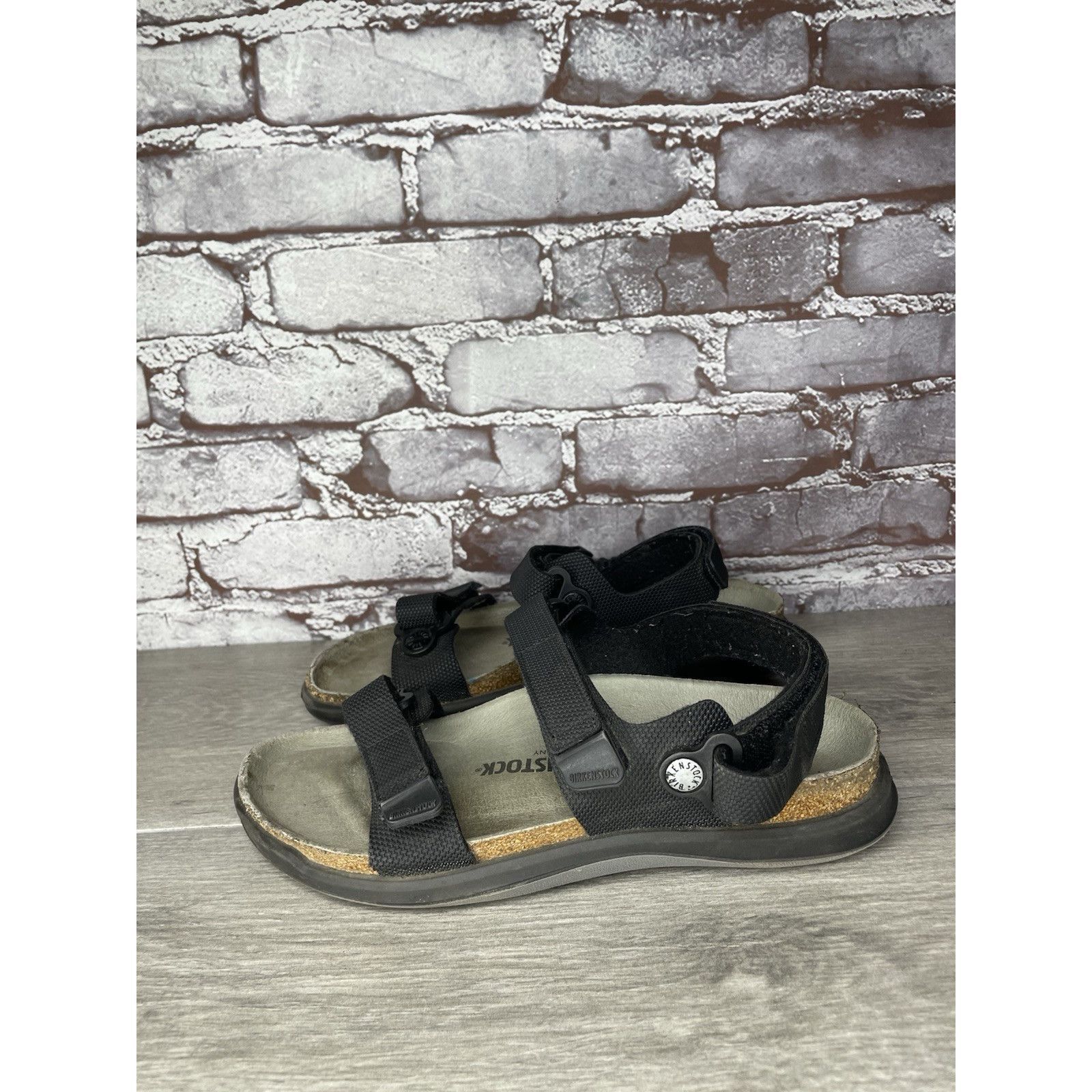 Birkenstock Birkenstock Kalahari Black Cross Country Strap Sandals Women Size US 8 / IT 38 - 12 Thumbnail
