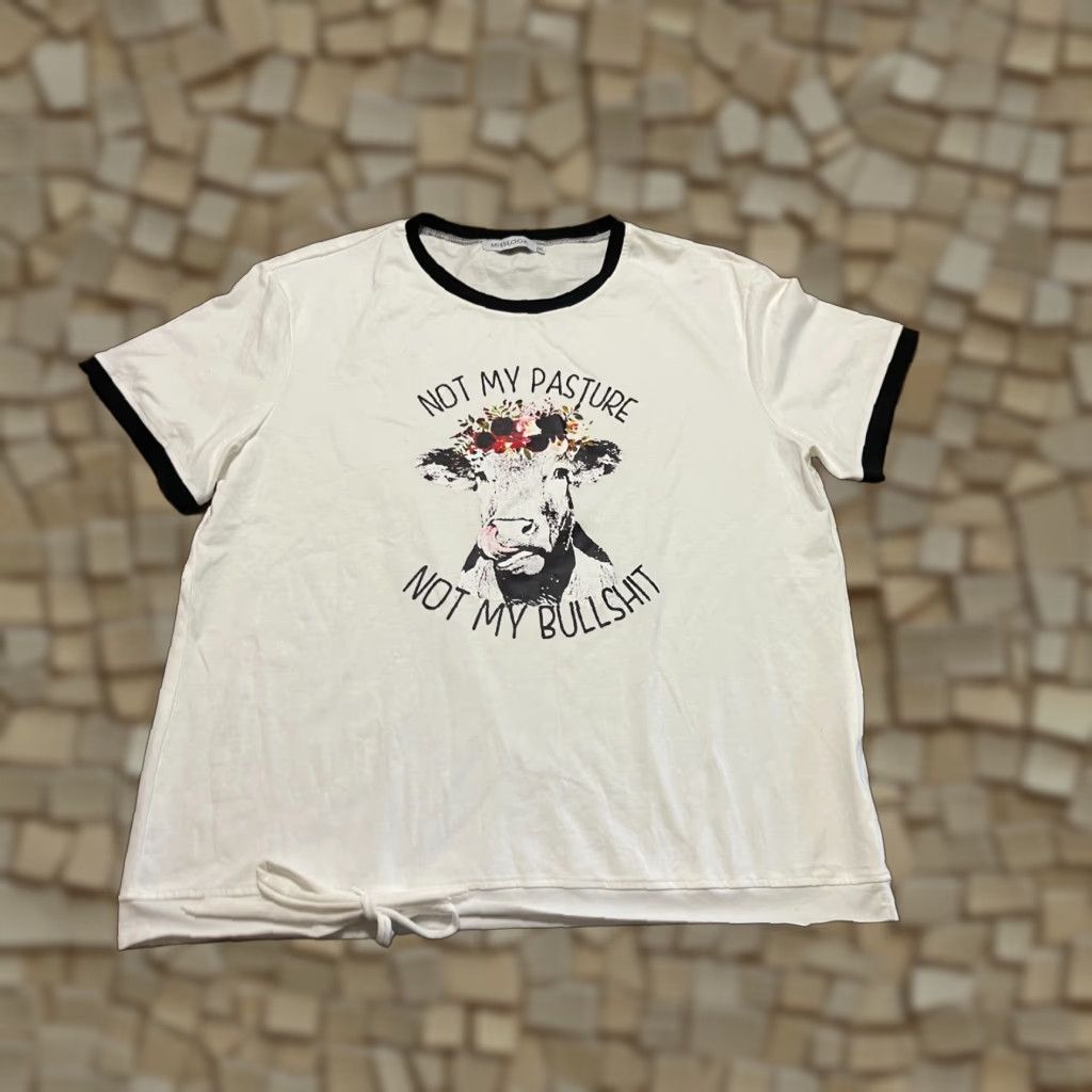 Vintage VINTAGE MissLook Shirt Womens 2XL White Black Not My Pasture Not my Bullshit COW Shirt Mens? Size XXL / US 16-18 / IT 52-54 - 1 Thumbnail