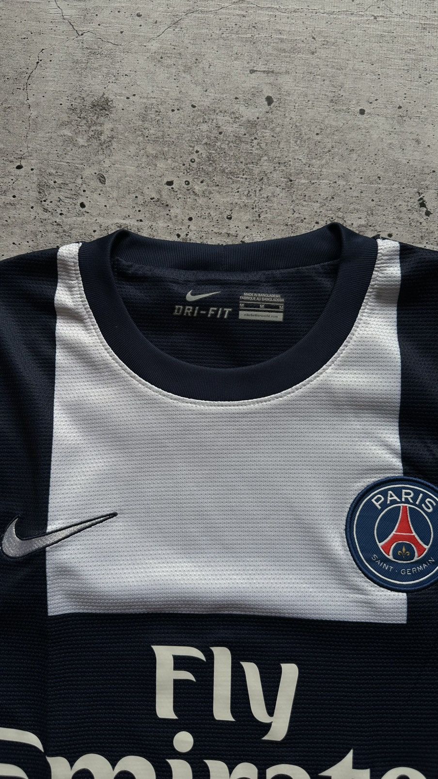 Nike 2013/14 Nike Paris Saint Germain PSG Soccer Jersey Size US M / EU 48-50 / 2 - 9 Thumbnail