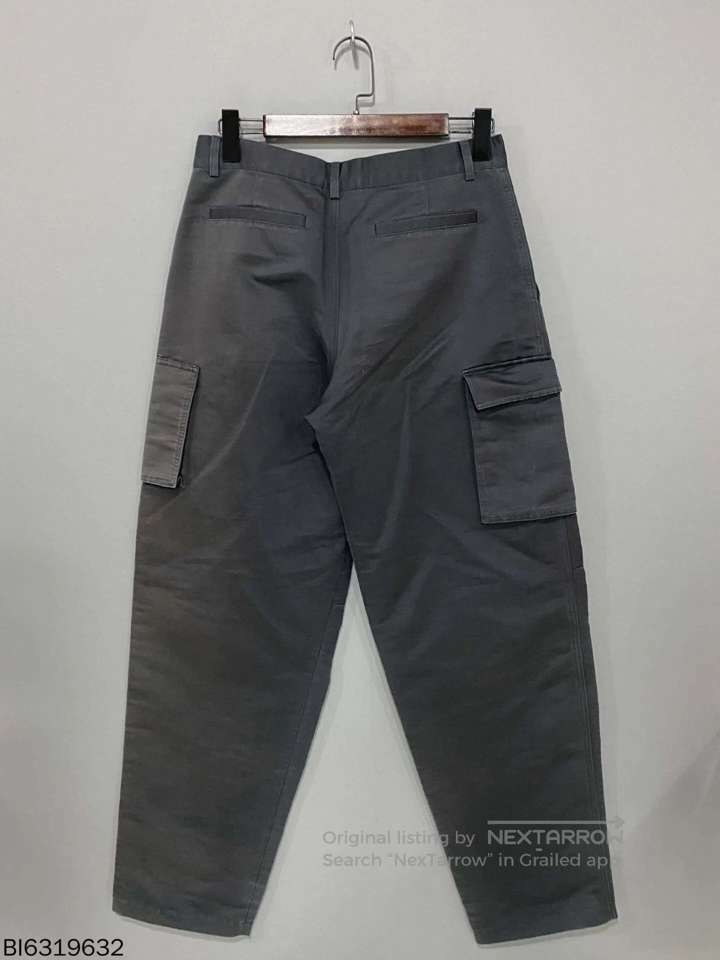 Louis Vuitton gray logo work pants by Louis Vuitton. Size US 38 / EU 54 - 2 Thumbnail