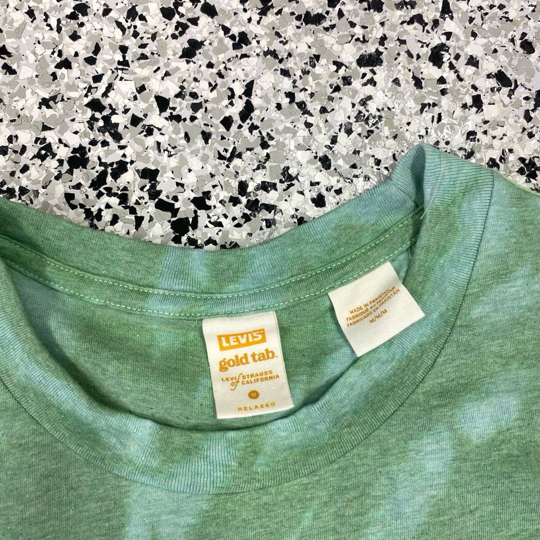 Levi's Levi's Gold Tab Men T-Shirt Crew Neck Short Sleeve 100% Cotton Green Medium Regular Size M, Logo, Solid, Vintage: No, Dept Men Size US M / EU 48-50 / 2 - 2 Thumbnail