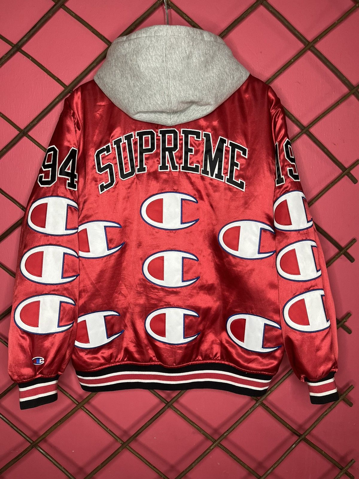 Champion Hooded Satin Varsity Jacket Supreme X Champion Jacke