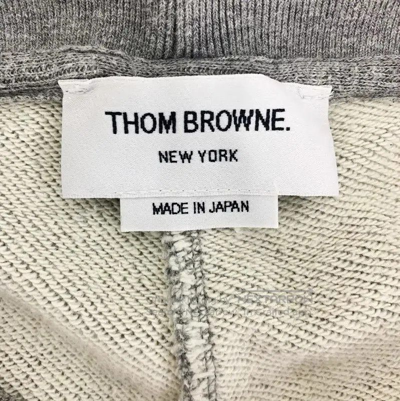 Thom Browne Thom Browne Gray Cotton Women's Casual Pants . Size 22" - 3 Thumbnail