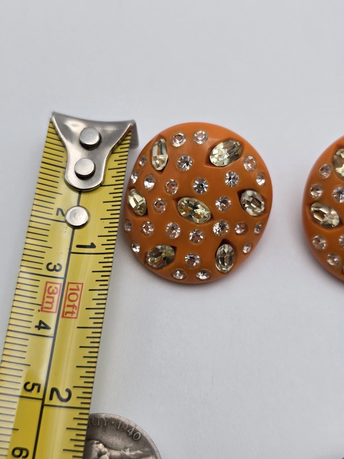 Al Wissam Lot 4 Weiss Clip-On Earrings Rhinestone AB Mod Size ONE SIZE - 7 Thumbnail