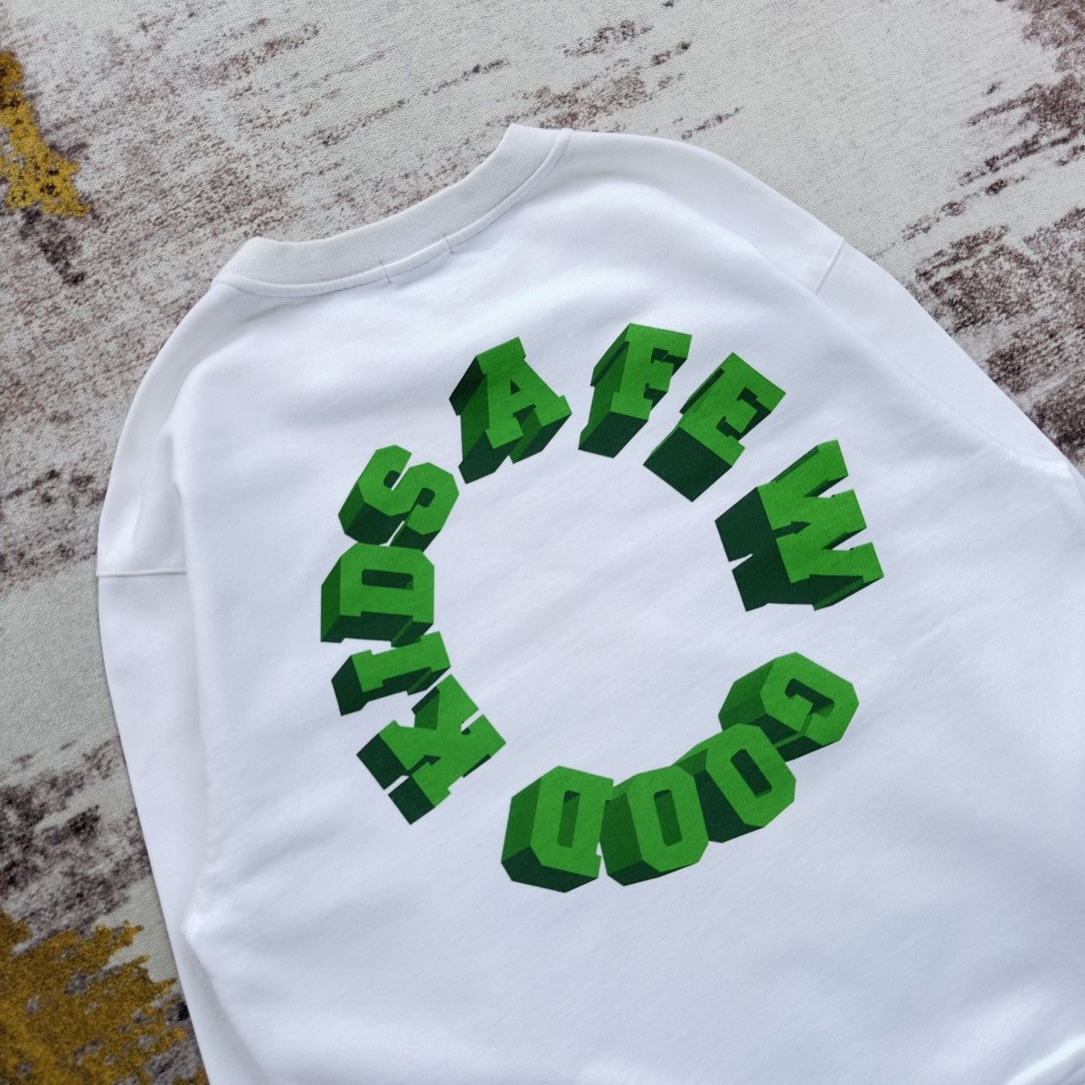 AFEW AFGK A FEW GOOD KIDS WHITE CREWNECK SWEATSHIRT GREEN LOGO Size US L / EU 52-54 / 3 - 3 Thumbnail