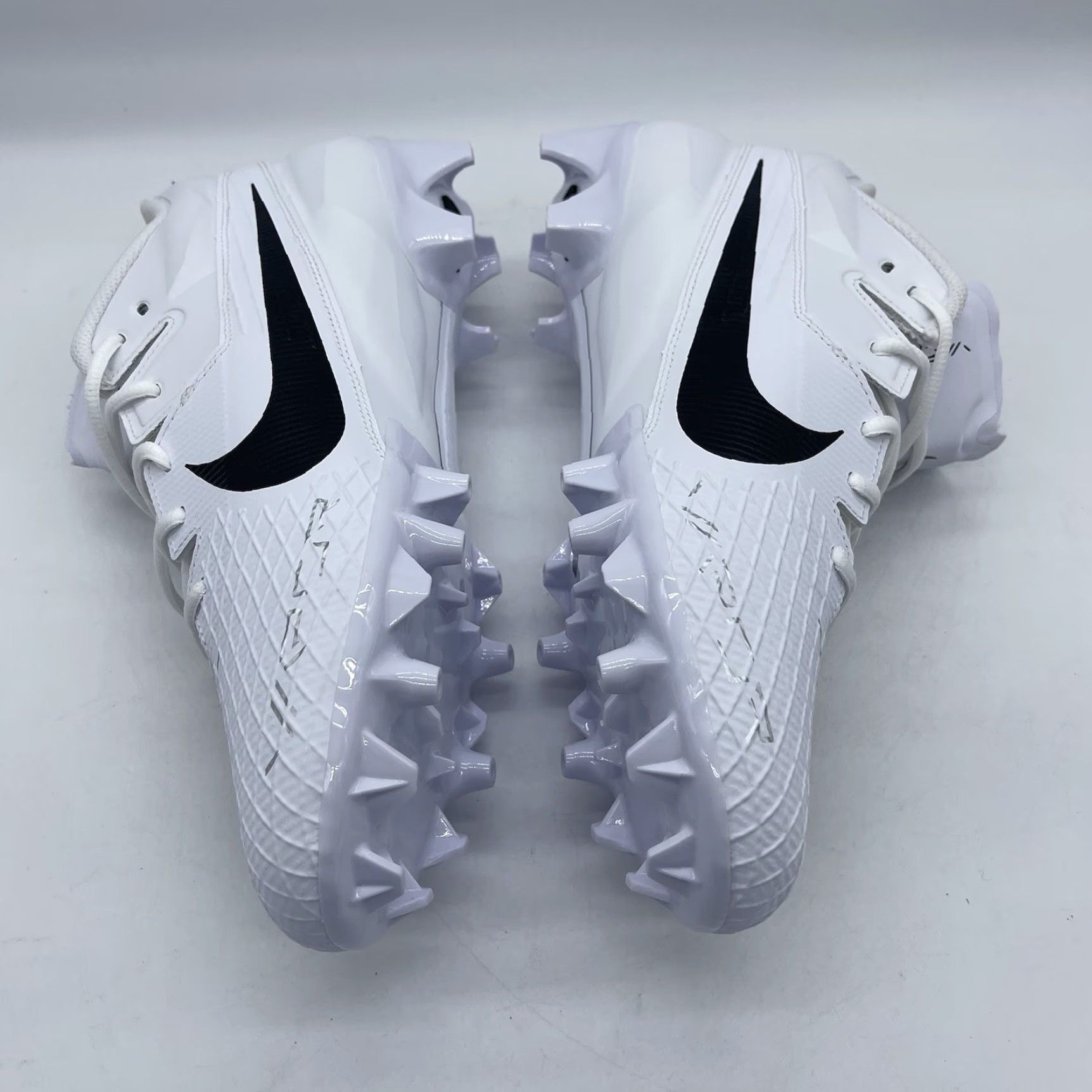 Nike Vapor Edge Elite 2 Carbon White Football Cleats Sneaker 