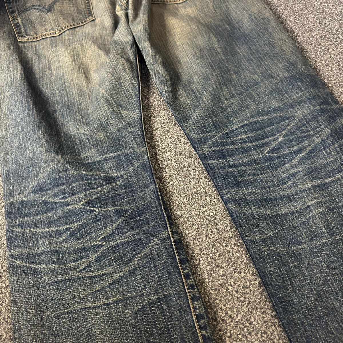 Levi's Vintage 2005 Levis 501 Distressed Denim W32 Size US 32 / EU 48 - 9 Thumbnail