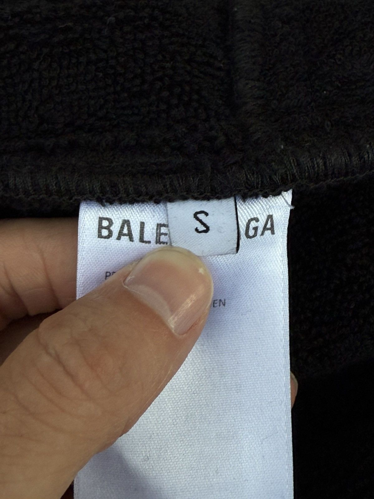 Balenciaga Balenciaga homewear robe Size US S / EU 44-46 / 1 - 7 Thumbnail