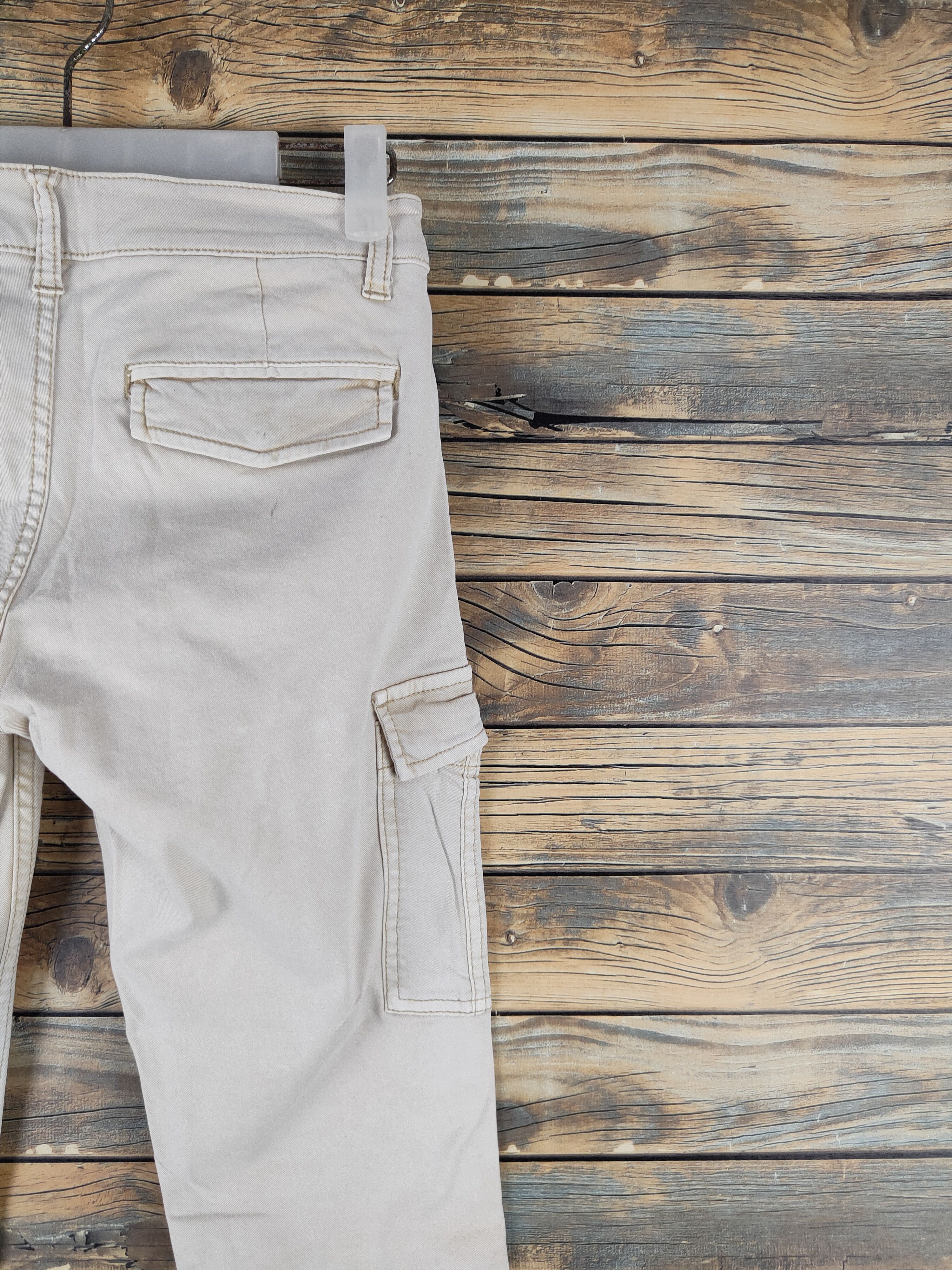 Japanese Brand DL Uniqlo Ivory Multipocket Cargo Pants #2340 Size 25" / US 0 / IT 36 - 10 Thumbnail