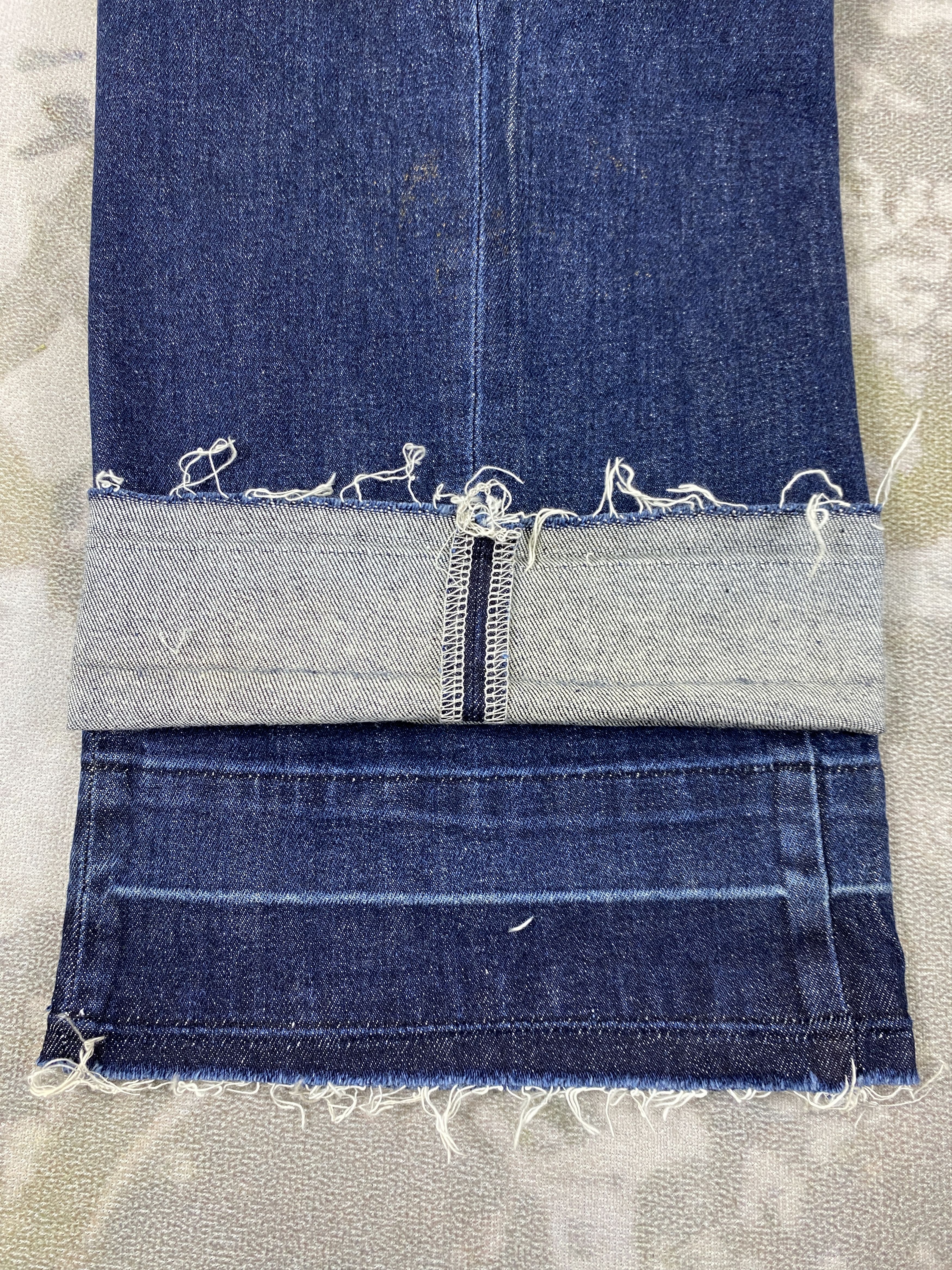 Japanese Brand Dark Blue Uniqlo Flare Jeans 27x28.5 Denim- JN3863 Size US 27 - 10 Thumbnail