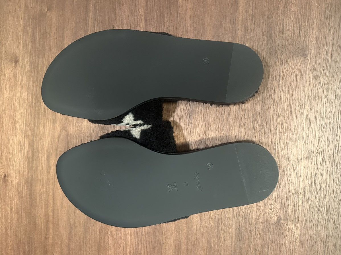 Louis Vuitton Louis Vuitton Shearling Magnetic Slides Women's Sz: 11 Size US 11 / IT 41 - 5 Thumbnail