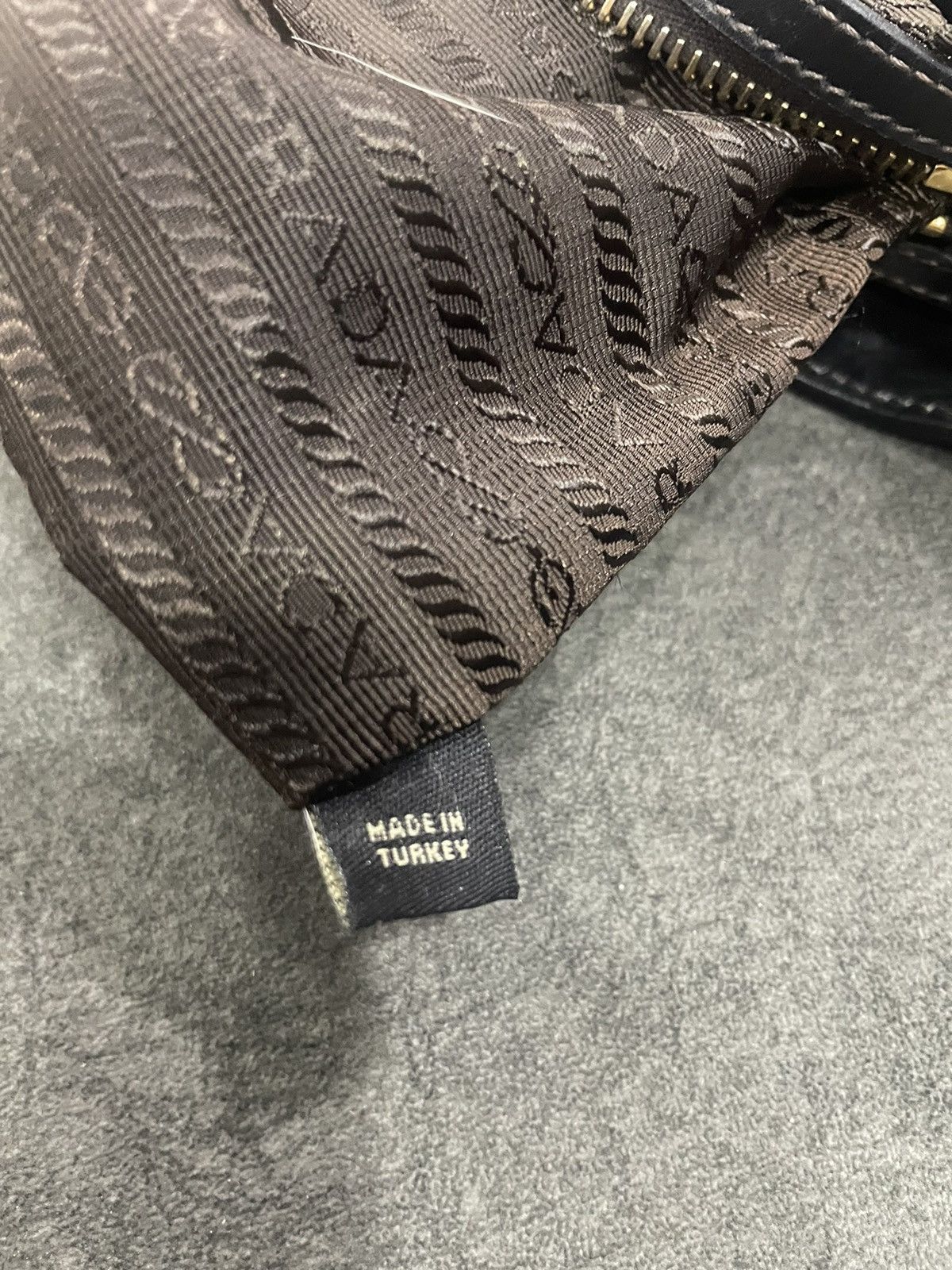 Prada Authentic PRADA Nylon Shoulder Bag Size ONE SIZE - 13 Thumbnail