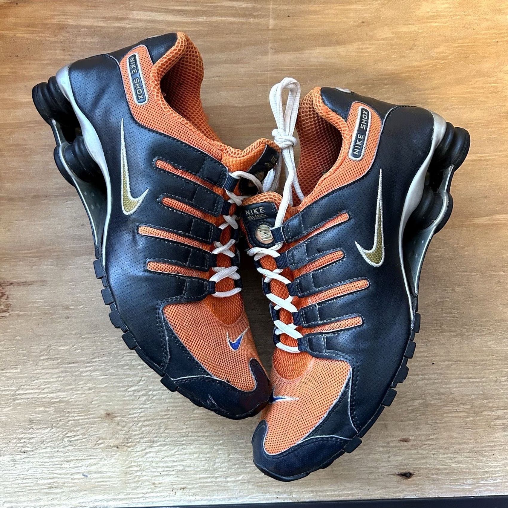 Nike VINTAGE Nike Shox NZ 313428-471 Sample 10.5 Syracuse 2007 Nike Shox Sneaker Mens Gray Size US 10 / EU 43 - 3 Thumbnail