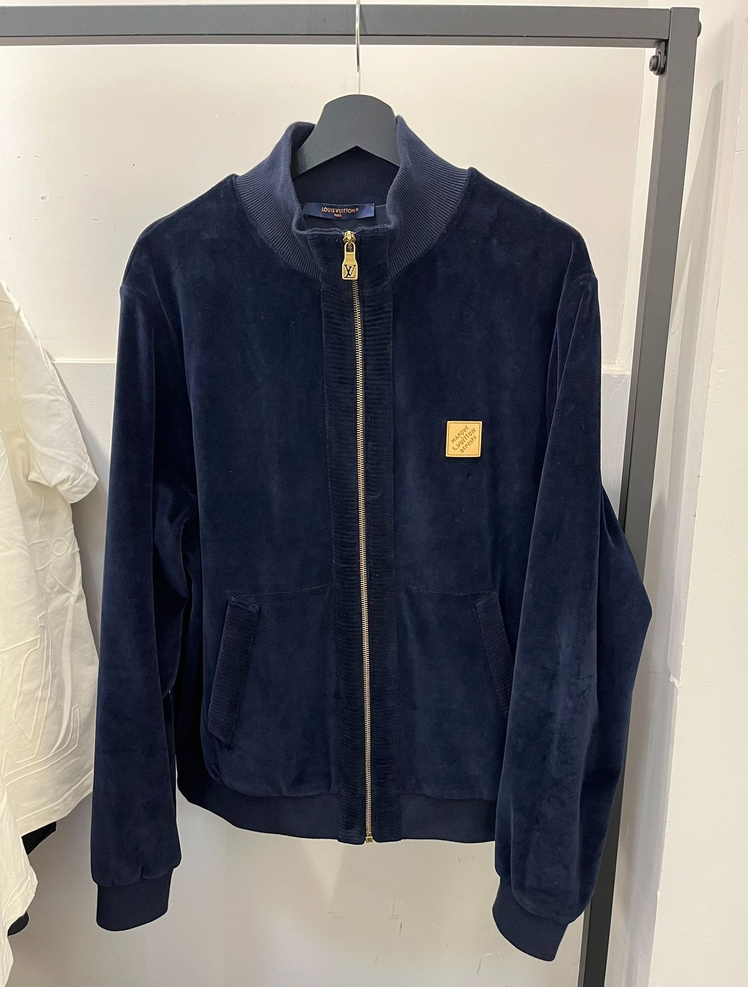 Louis Vuitton Louis Vuitton Velvet White Light Jacket xl Men Size US XL / EU 56 / 4 - 1 Thumbnail