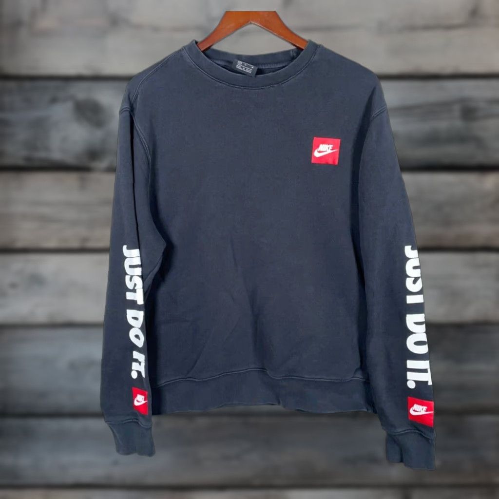 Nike Nike Just Do It Spell Out Sweatshirt Adult Medium Black Crewneck Swoosh Logo Size US M / EU 48-50 / 2 - 1 Thumbnail