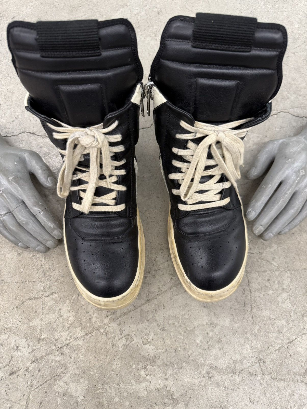 RICK OWENS HI TOP LEATHER GEOBASKET