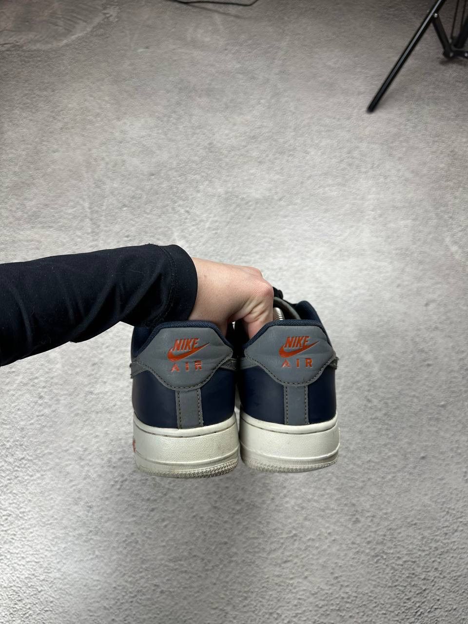 Nike Vintage Nike Air Force 1 07 LV8 Blue Orange Leather Sneakers Size US 8.5 / EU 41-42 - 10 Thumbnail