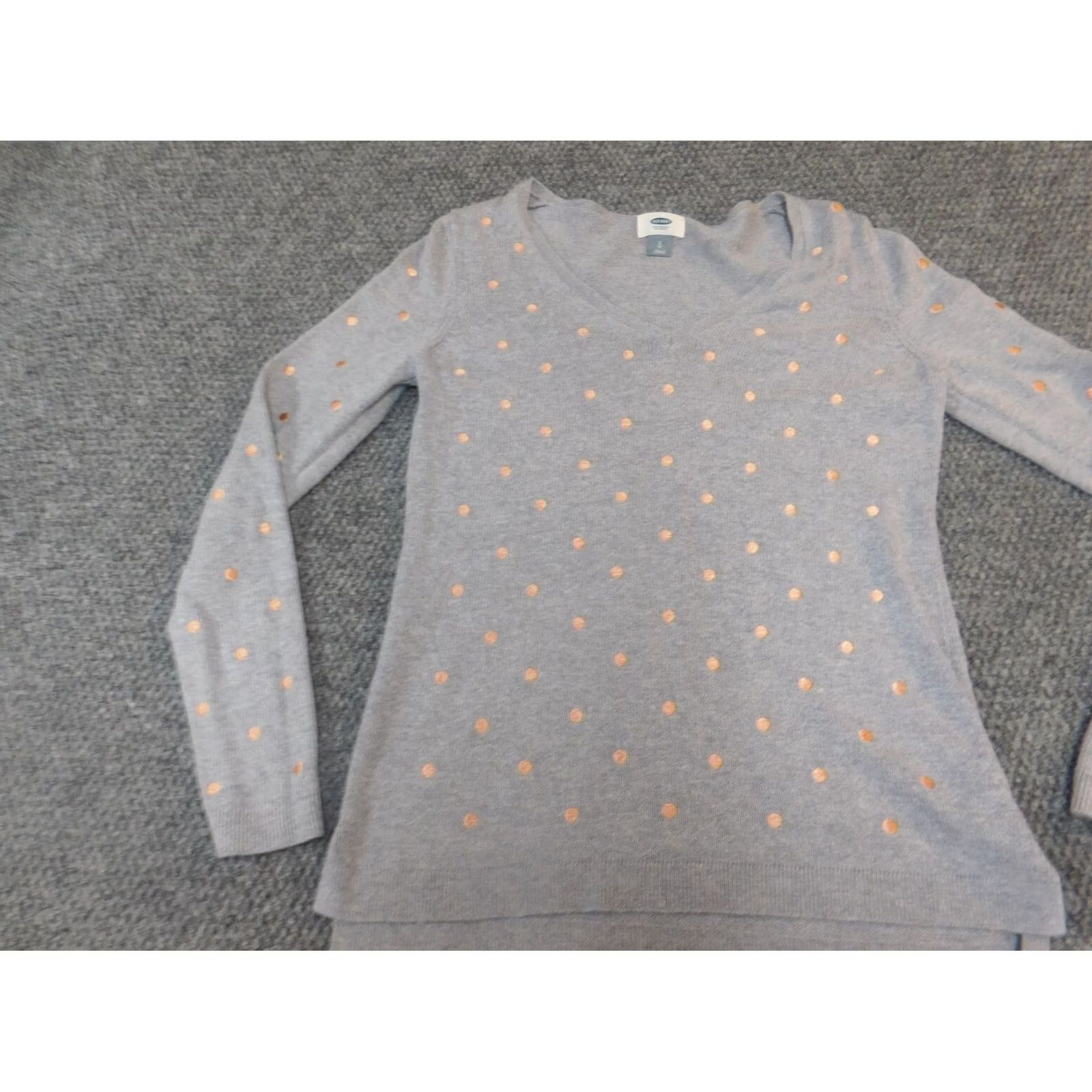 Old Navy Old Navy Womens Sweater Pullover Dolman Sleeve V-Neck Gray S Regular Knit Polyester Rayon Logo Size S / US 4 / IT 40 - 3 Thumbnail