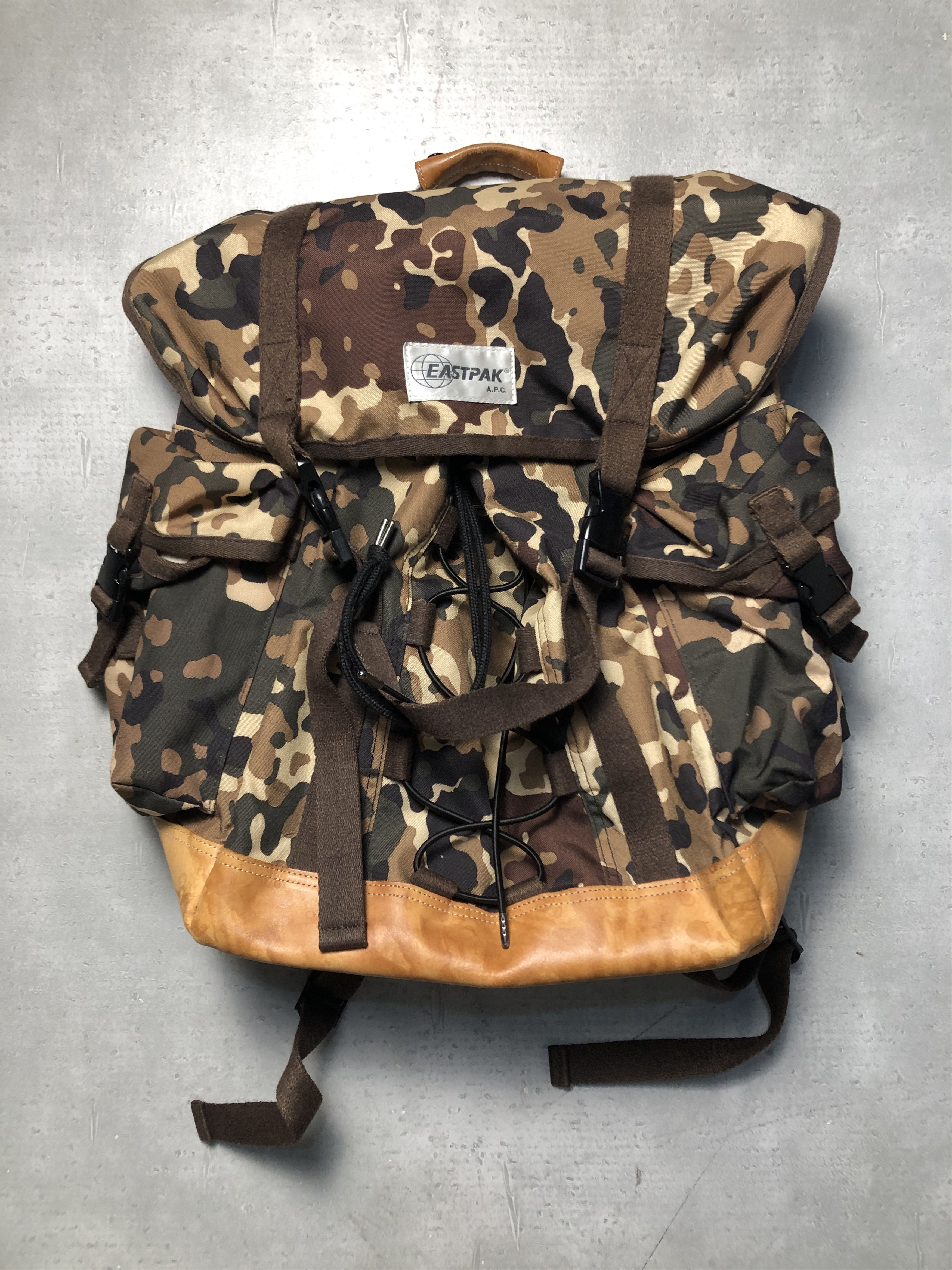 A.P.C. x EASTPAK コラボ バックパック A.P.C. × Eastpak Apc Eastpak Backpack | Grailed