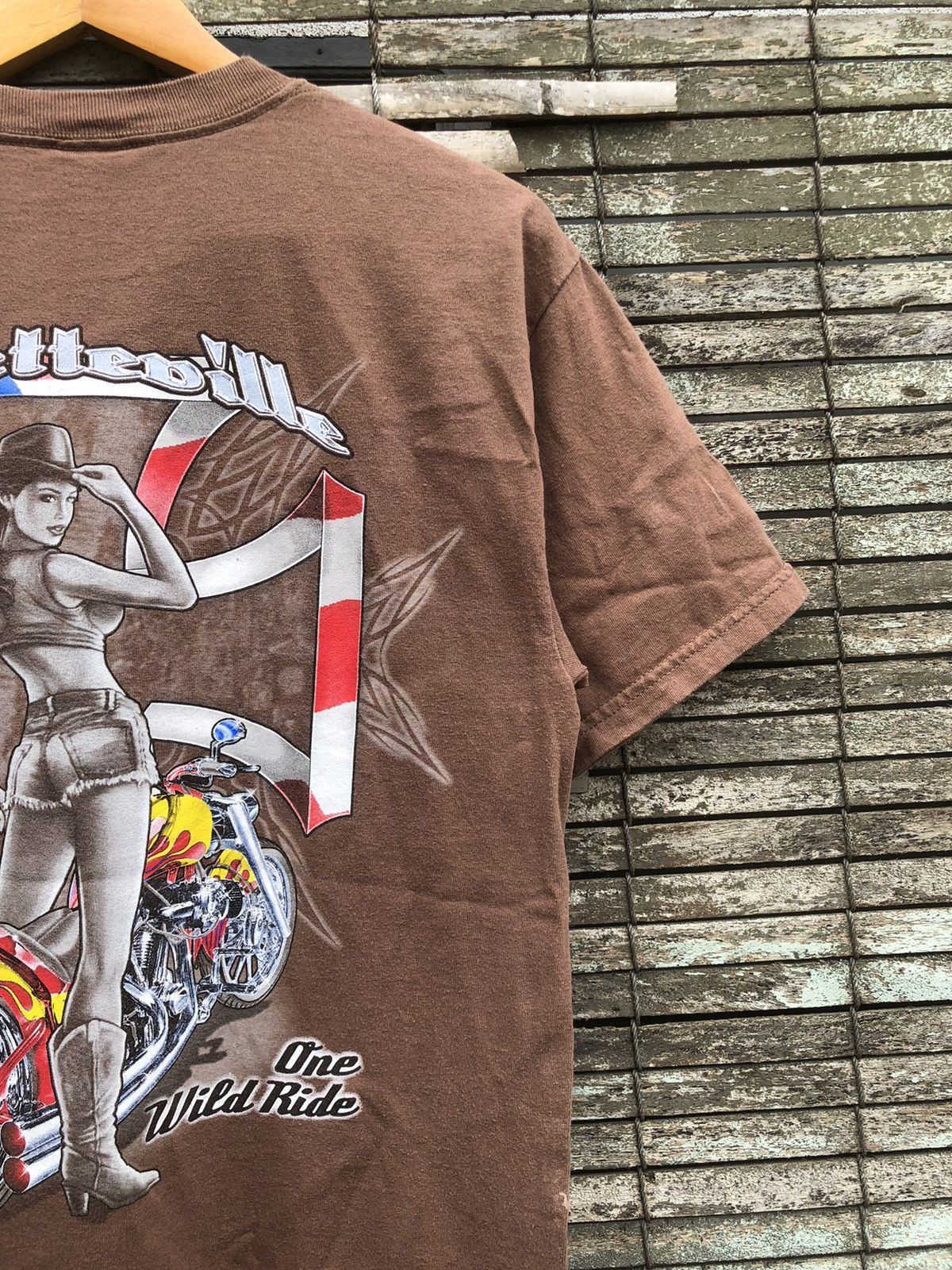 West Coast Choppers Vintage Y2K Sunfaded Fayetteville Arkansas Biker Backhit Tee Size US M / EU 48-50 / 2 - 6 Thumbnail