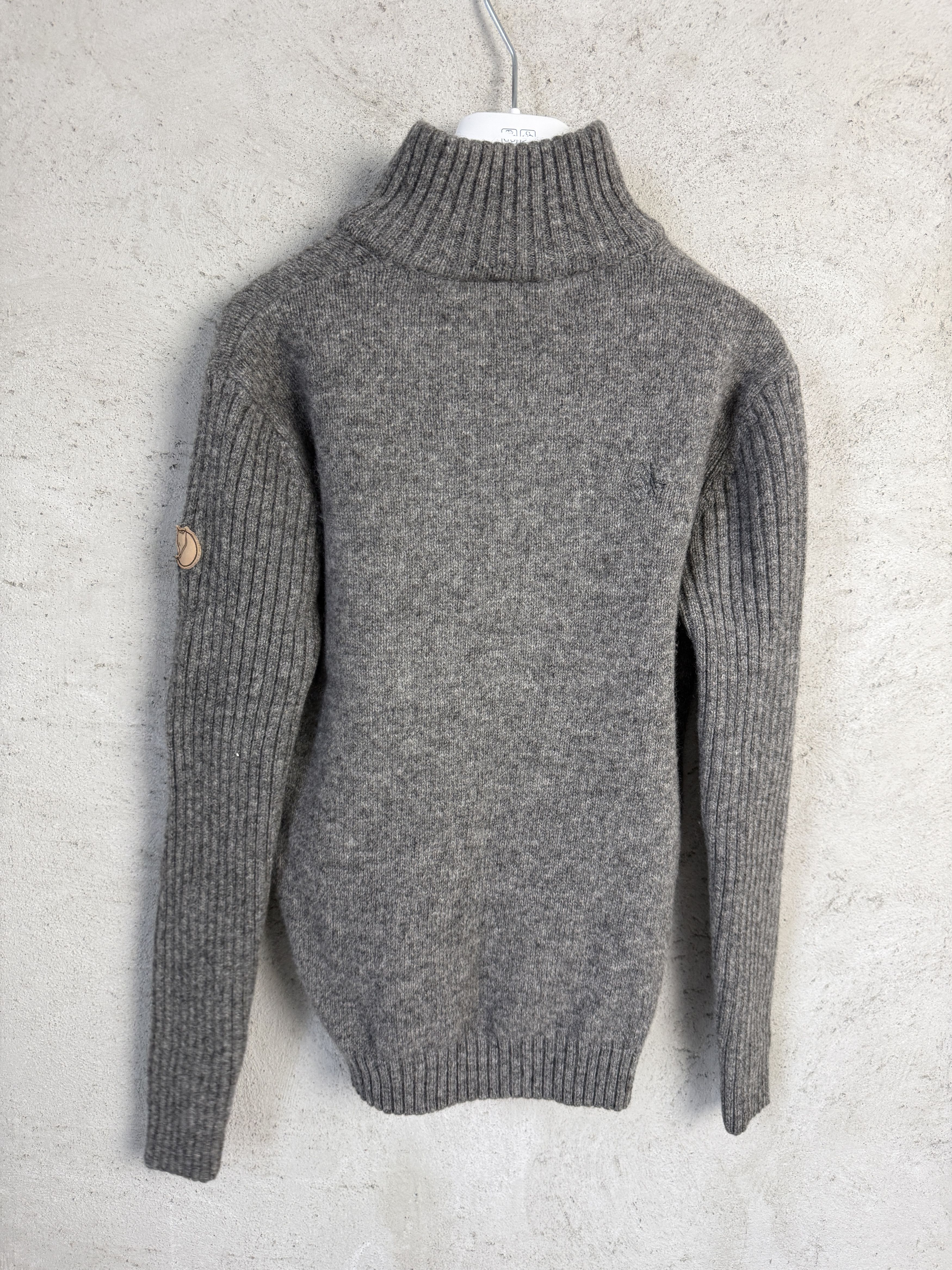 Fjallraven Fjallraven Louise Sweater knitwear wool big logo Size L / US 10 / IT 46 - 7 Thumbnail