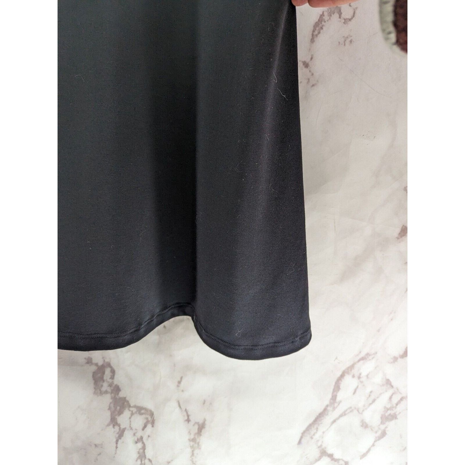 Eddie Bauer Eddie Bauer Dress Womens XL Travex Black V Neck Knee Size XL / US 12-14 / IT 48-50 - 4 Thumbnail